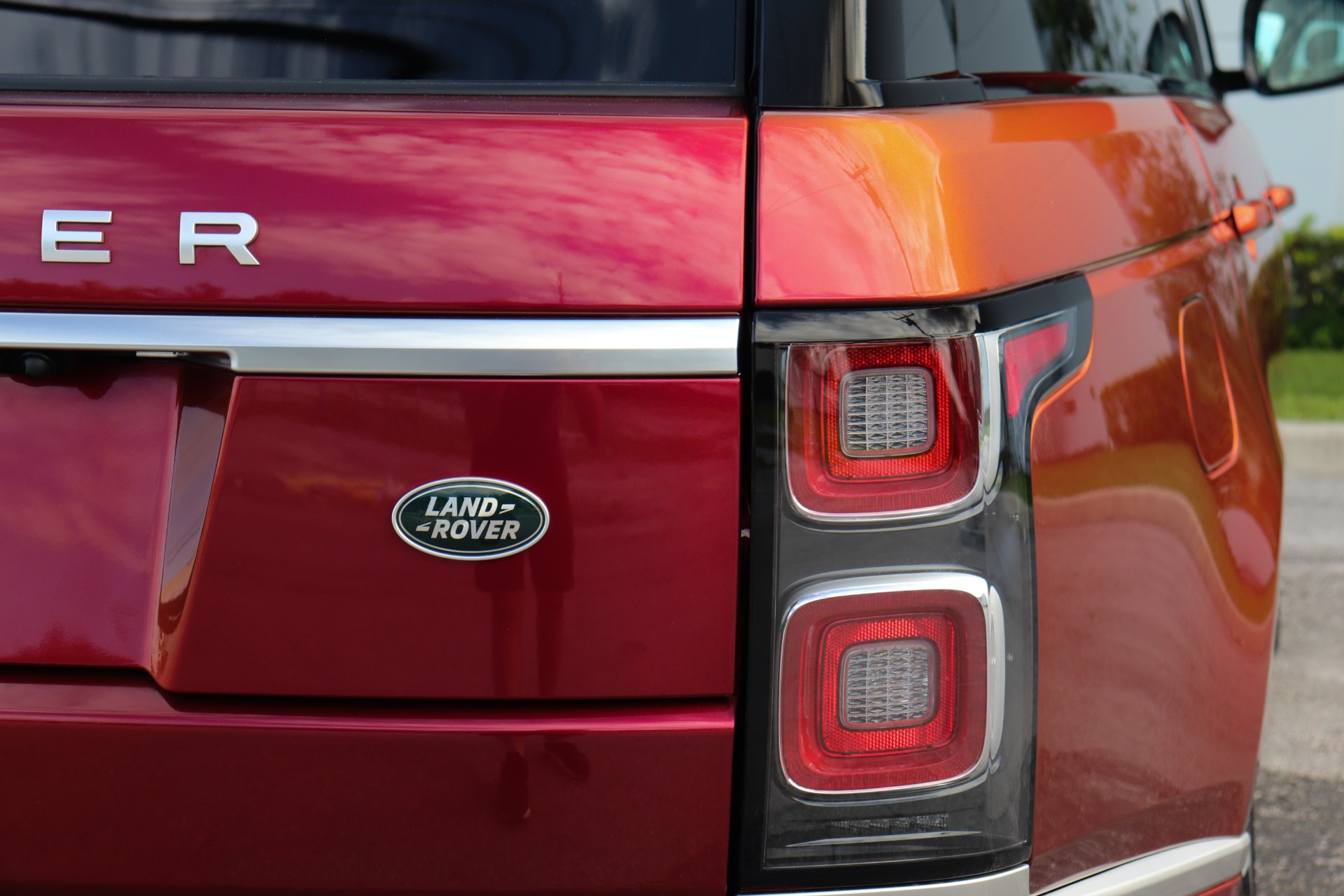 Used-2020-Land-Rover-Range-Rover-P525-HSE