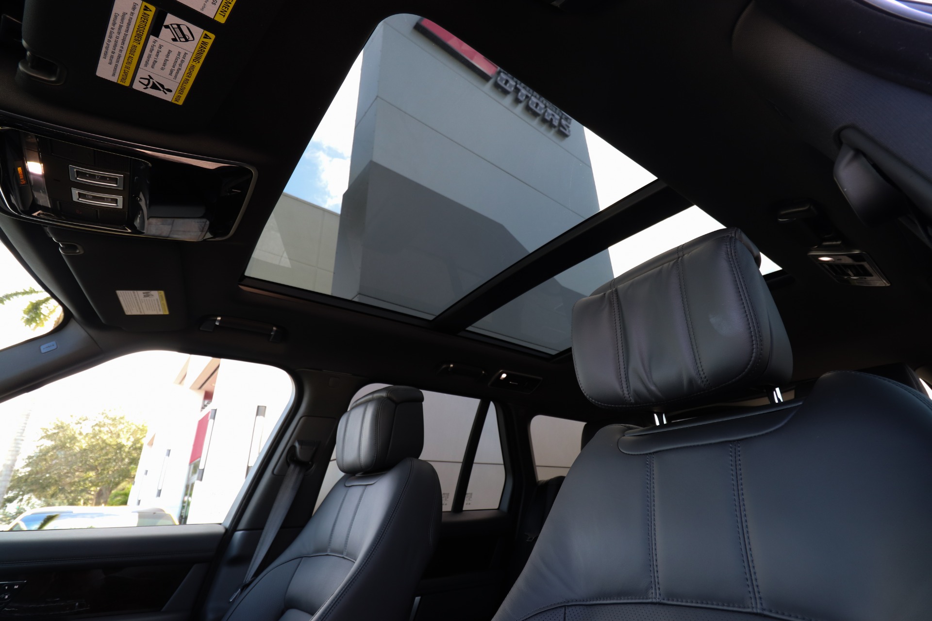 Used-2020-Land-Rover-Range-Rover-P525-HSE