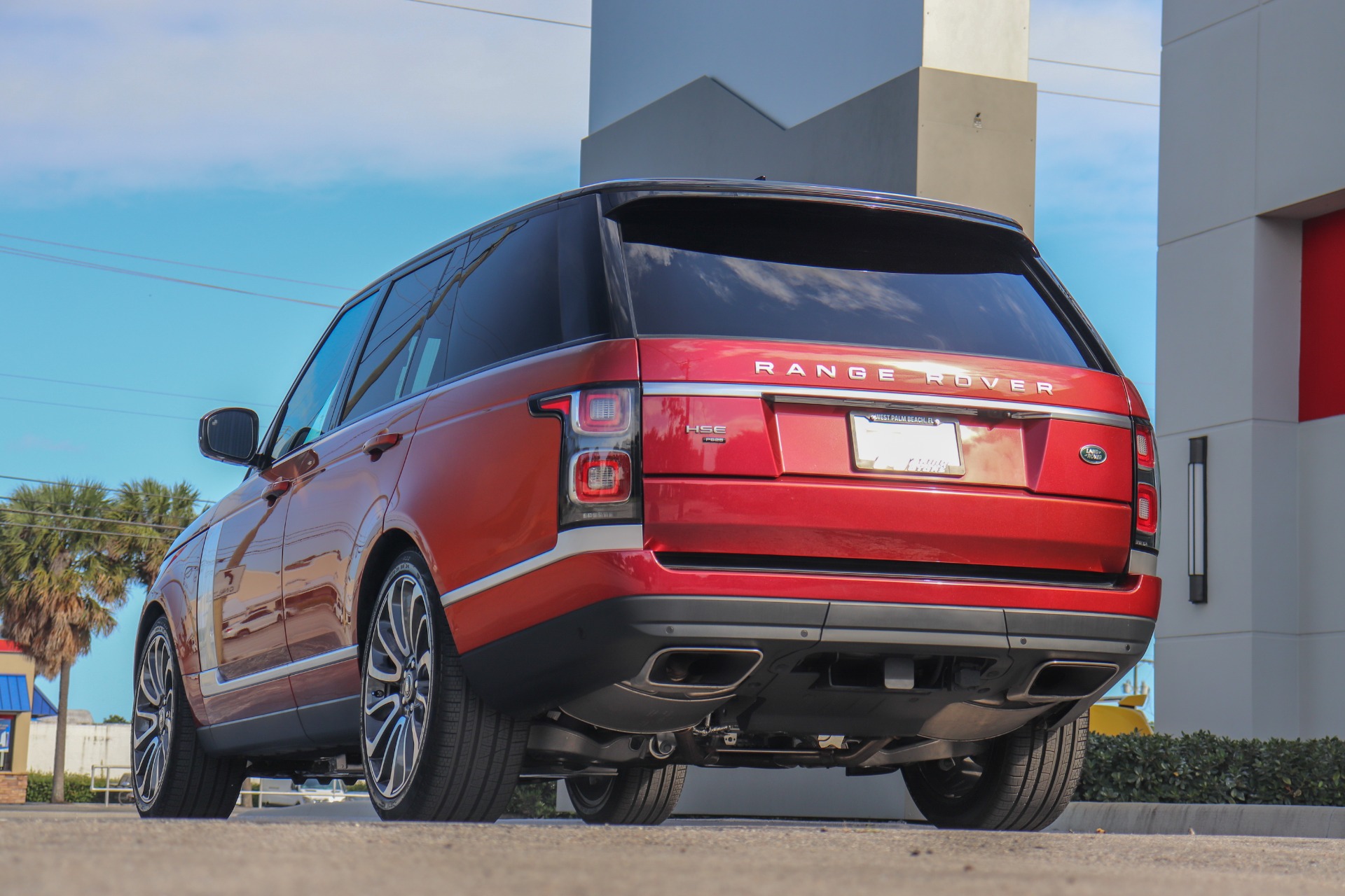 Used-2020-Land-Rover-Range-Rover-P525-HSE