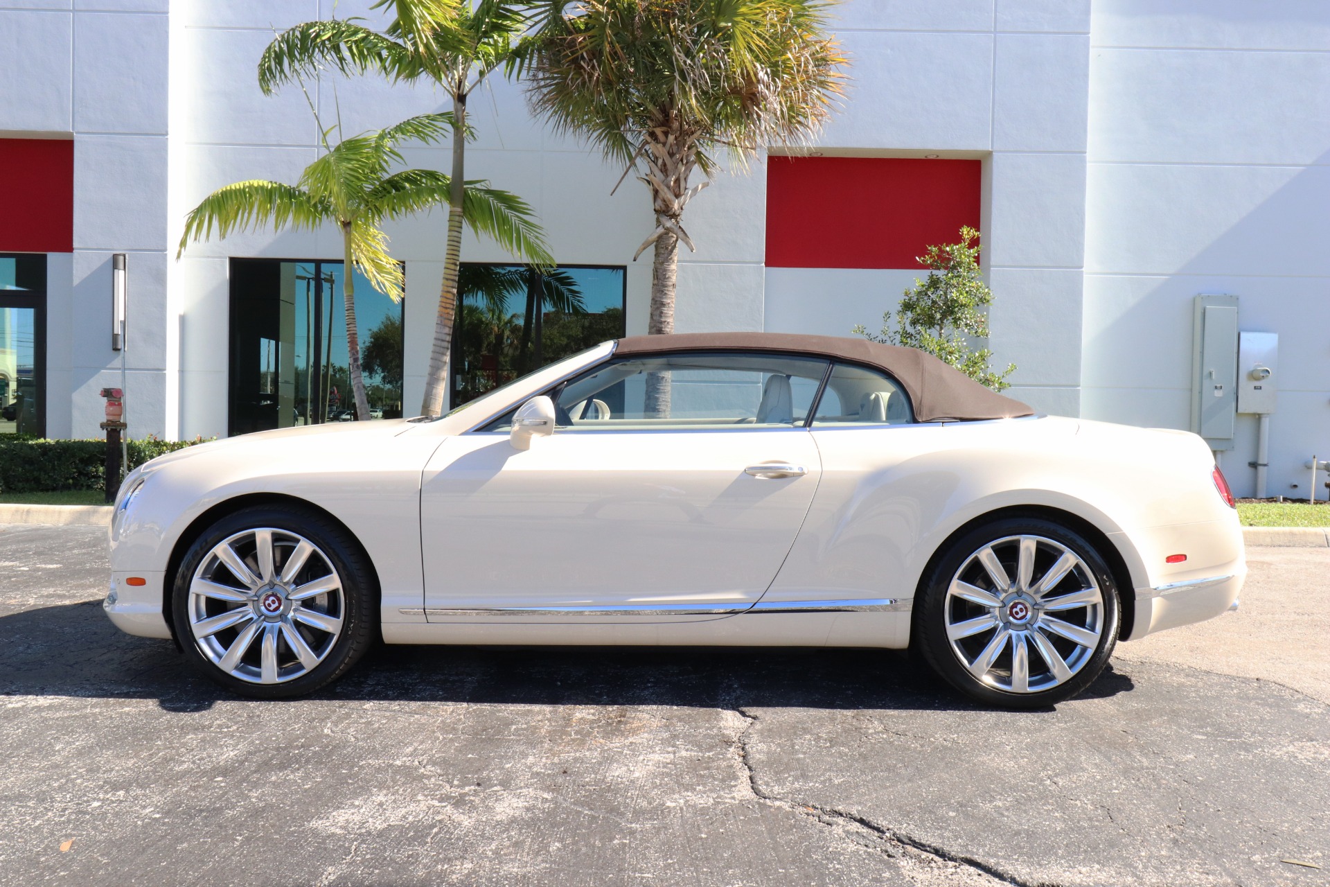 Used-2015-Bentley-Continental-GT-V8-Convertible