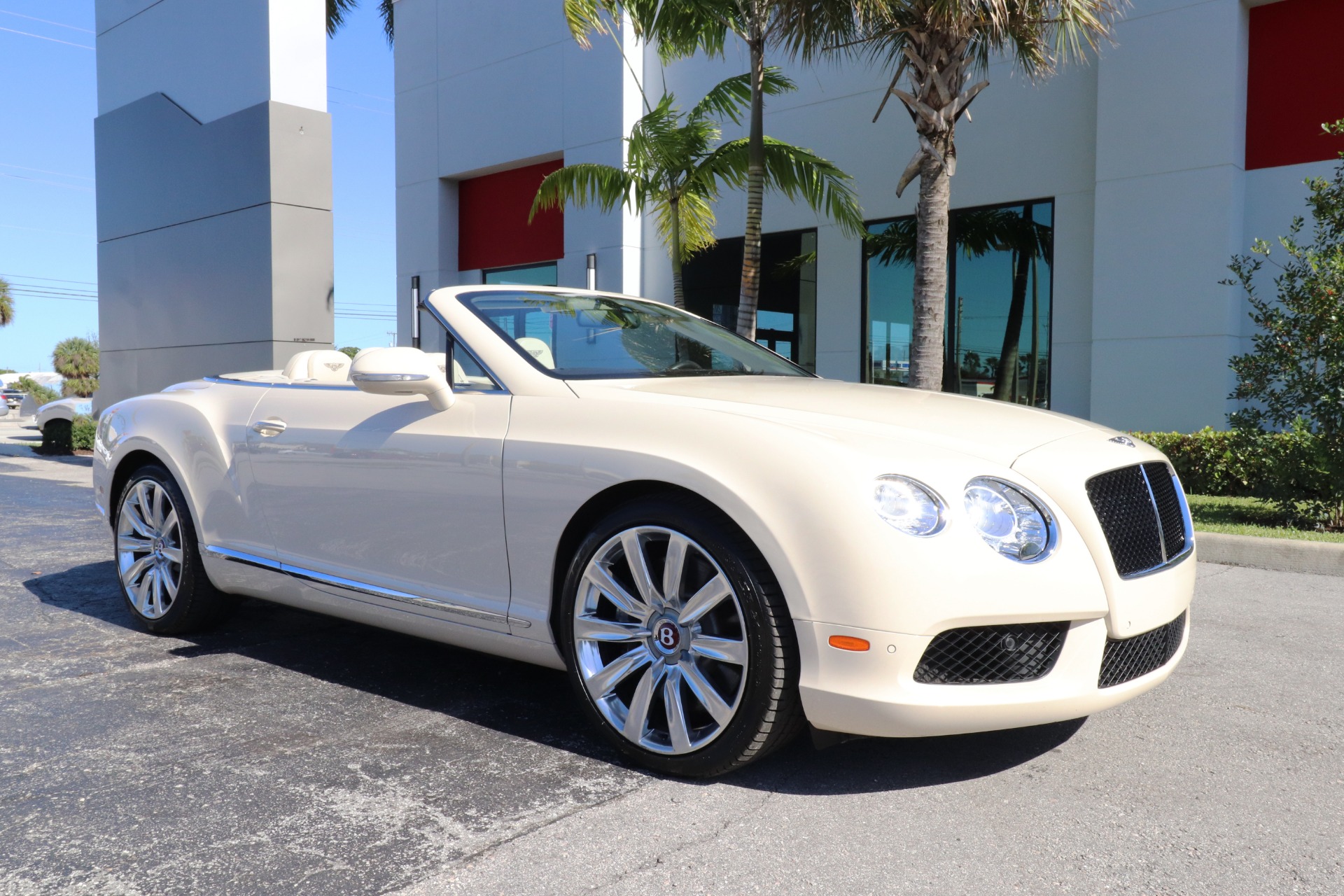 Used-2015-Bentley-Continental-GT-V8-Convertible