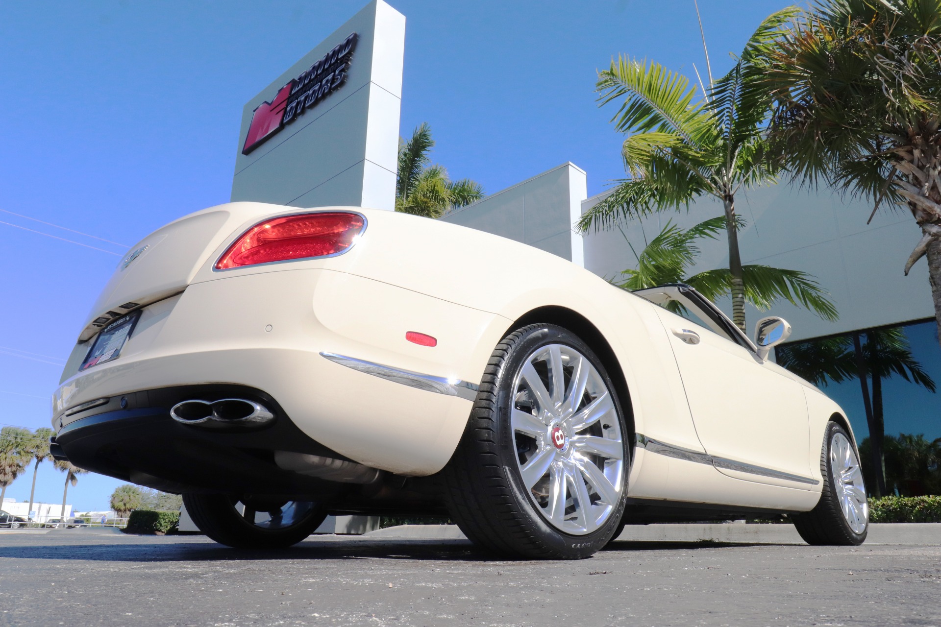 Used-2015-Bentley-Continental-GT-V8-Convertible