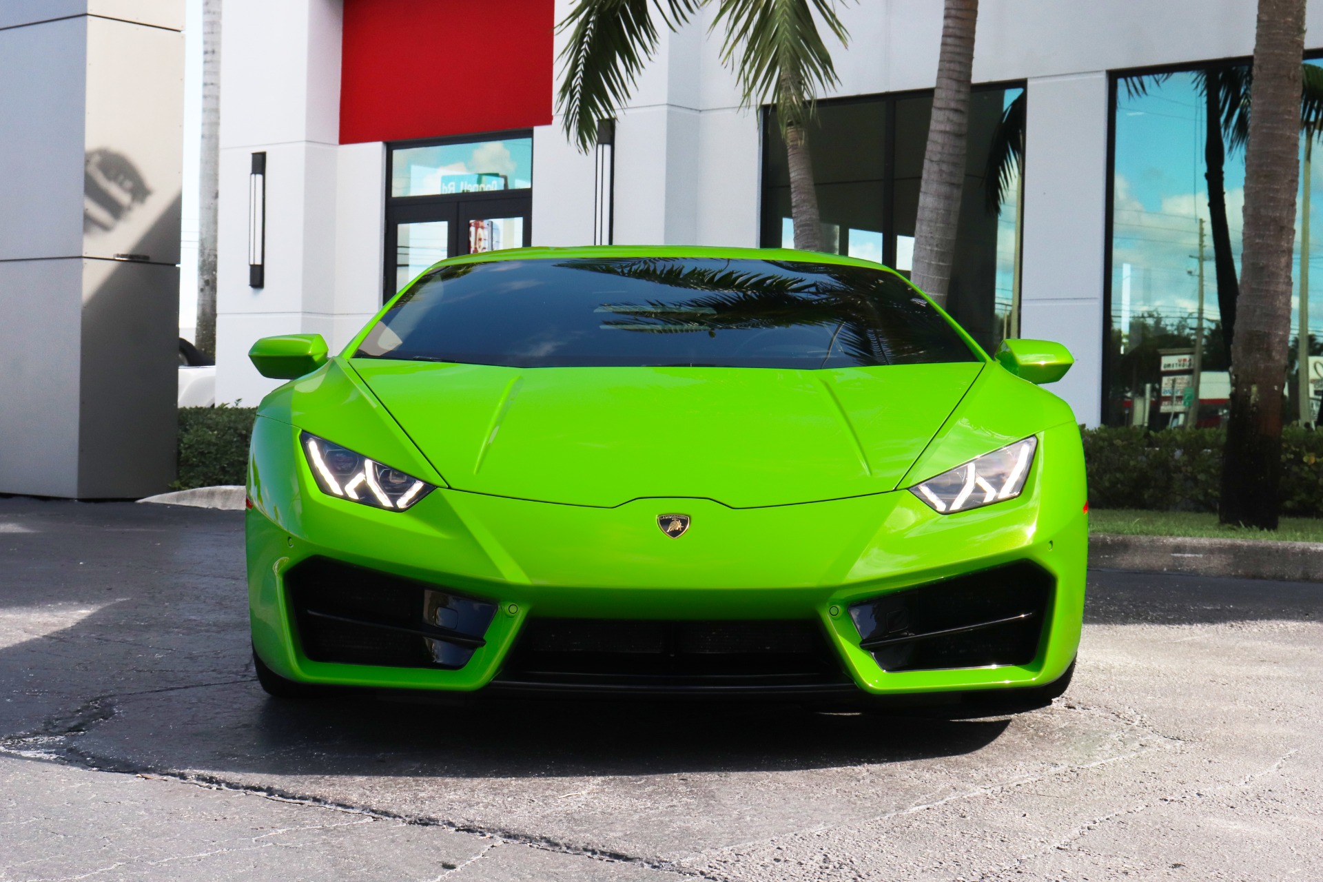 Used-2018-Lamborghini-Huracan-LP-580-2