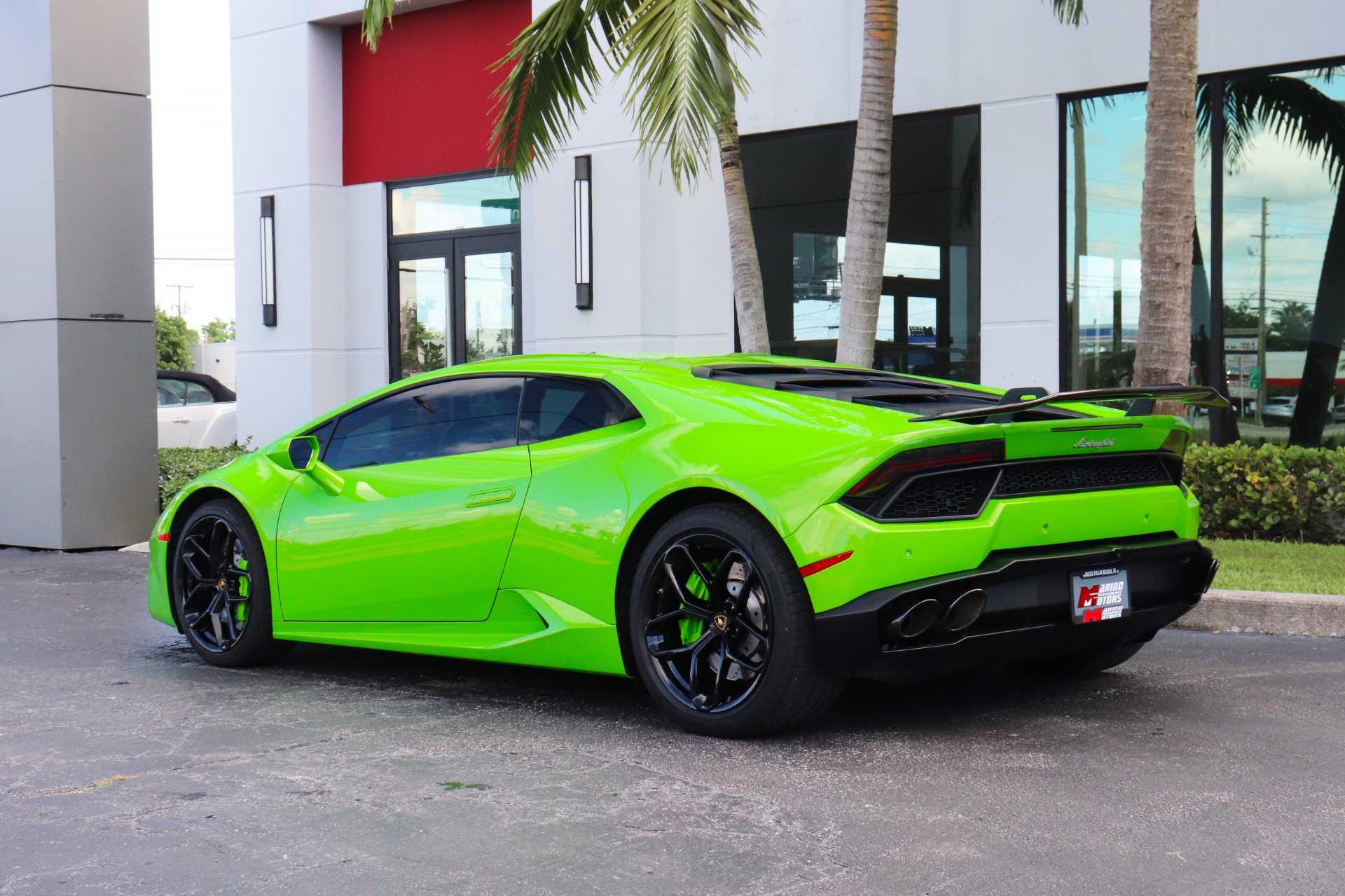 Used-2018-Lamborghini-Huracan-LP-580-2