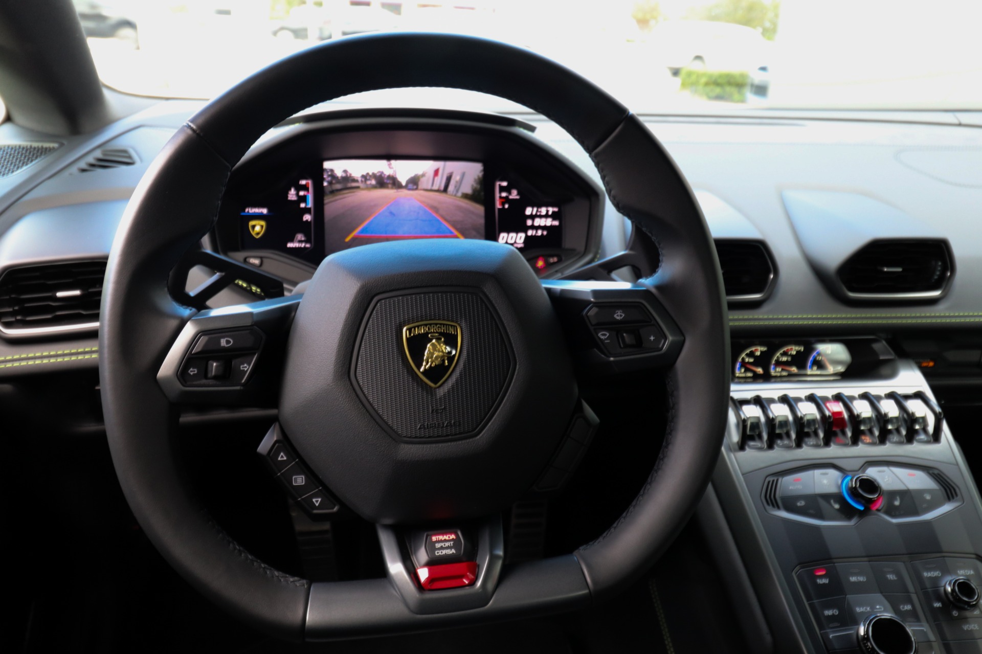 Used-2018-Lamborghini-Huracan-LP-580-2
