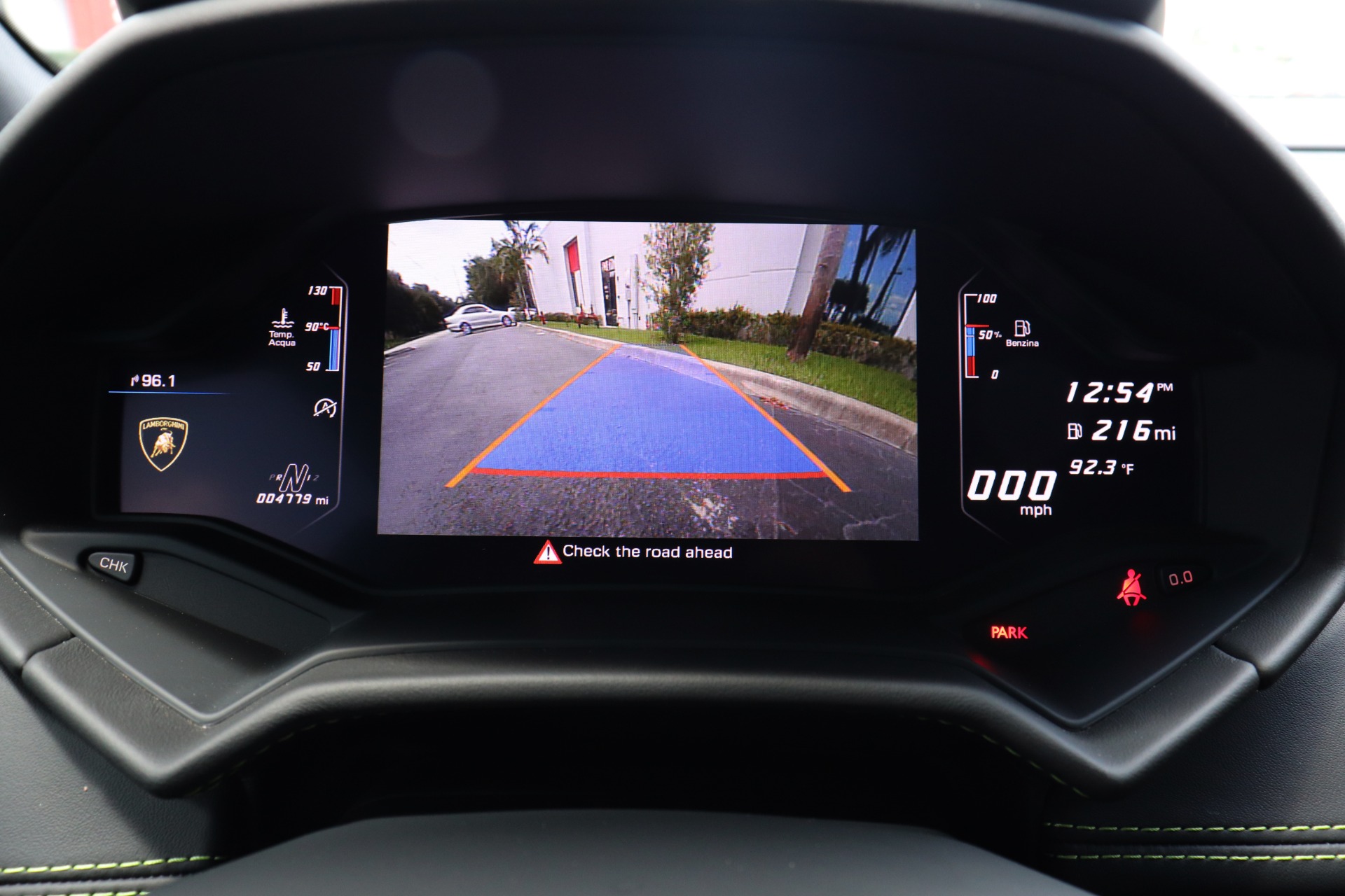 Used-2018-Lamborghini-Huracan-LP-580-2