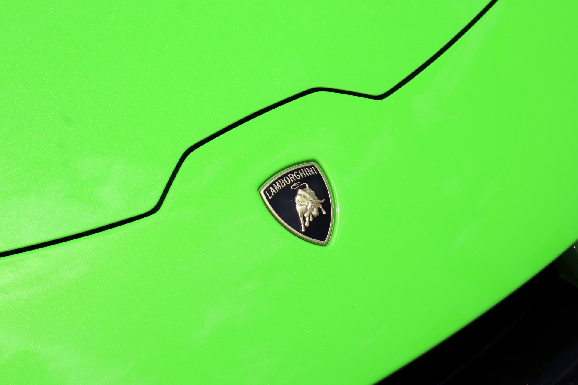 Used-2018-Lamborghini-Huracan-LP-580-2