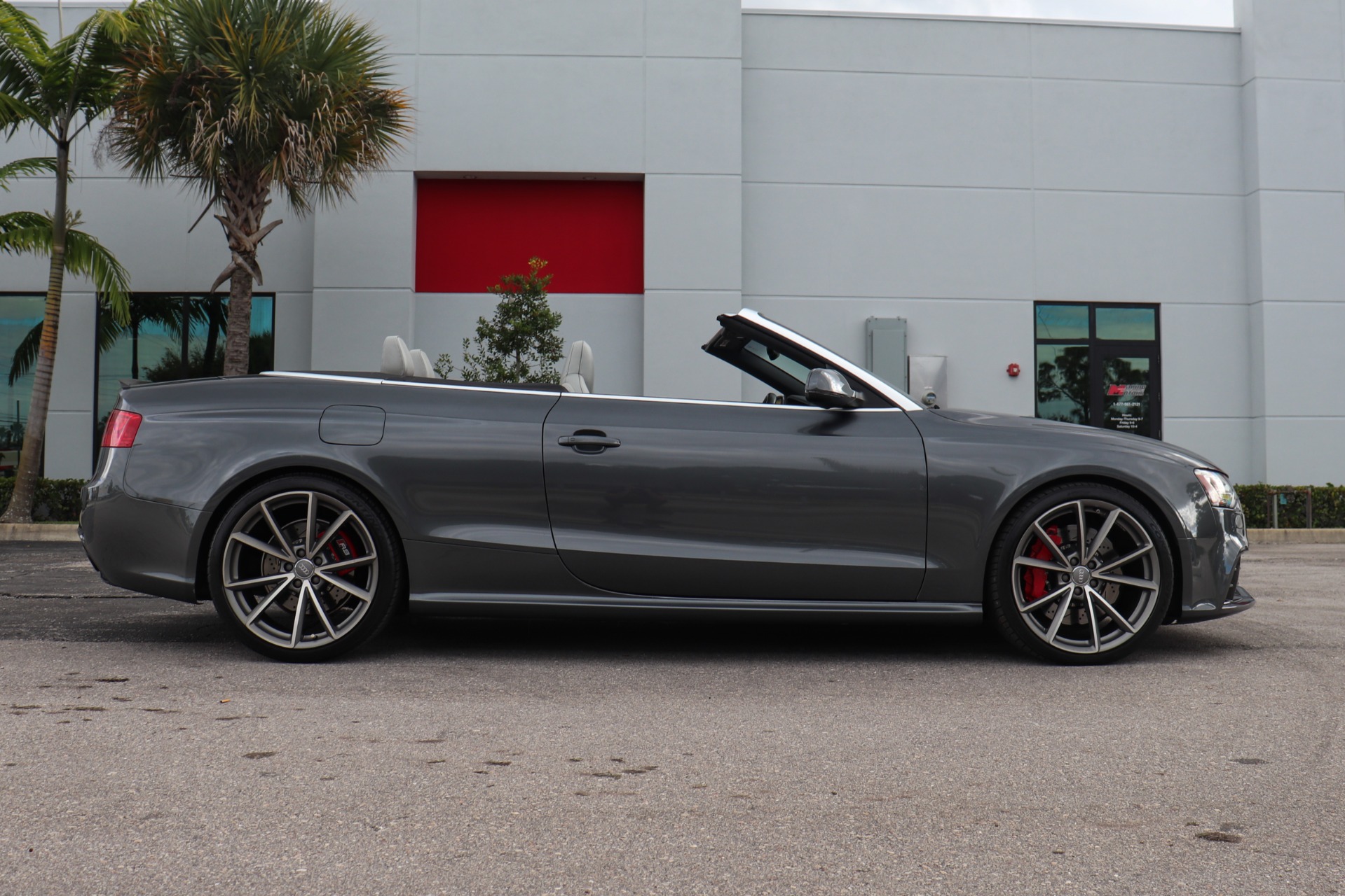 Used-2015-Audi-RS-5-42-quattro