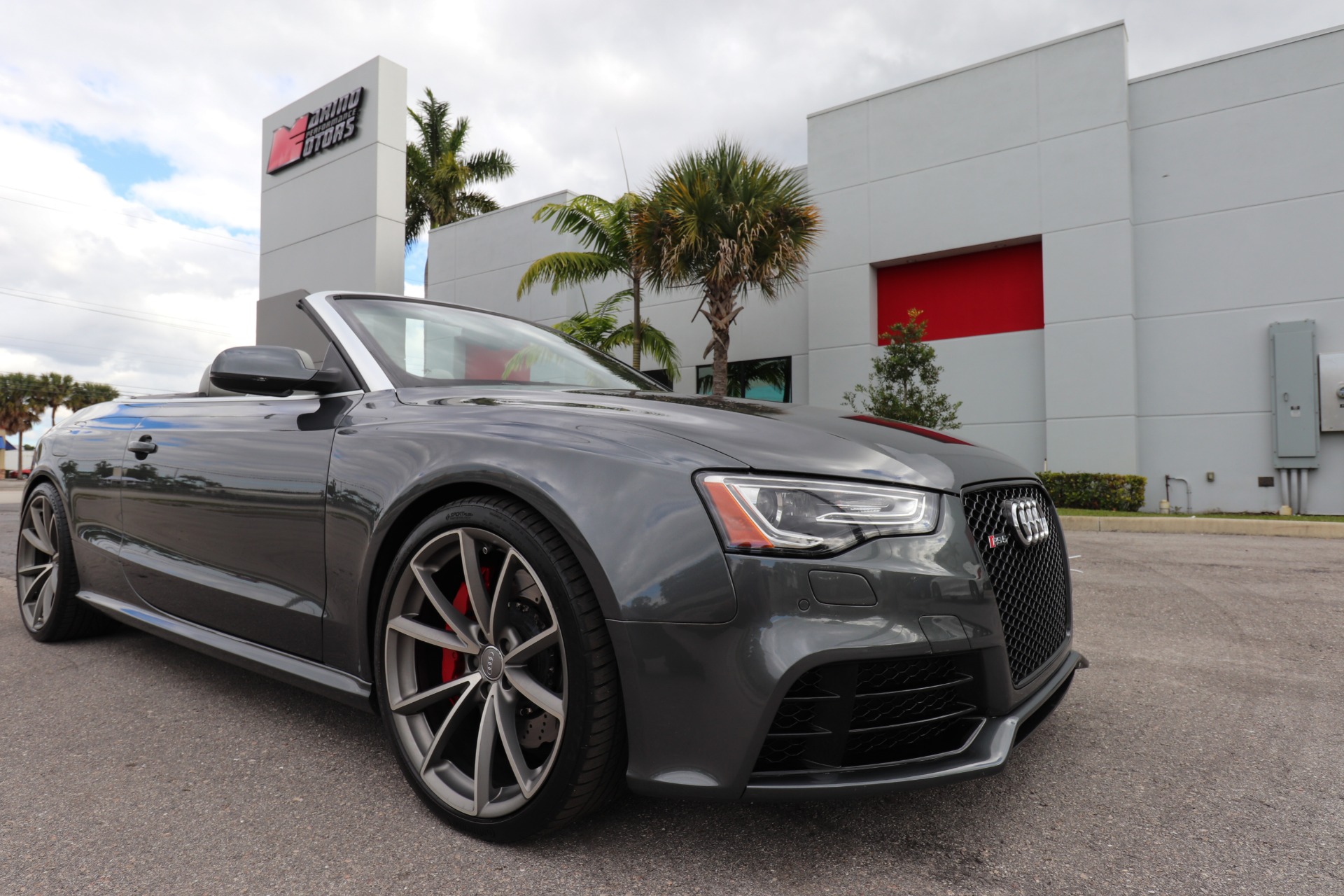 Used-2015-Audi-RS-5-42-quattro