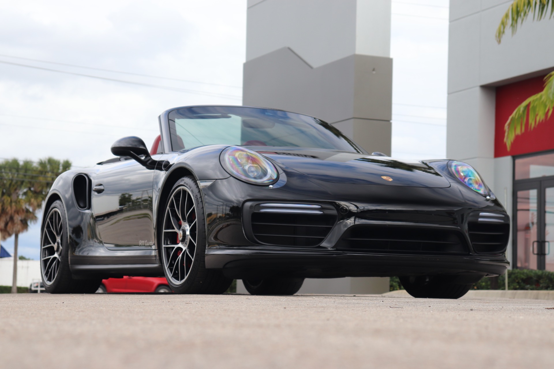 Used-2018-Porsche-911-Turbo