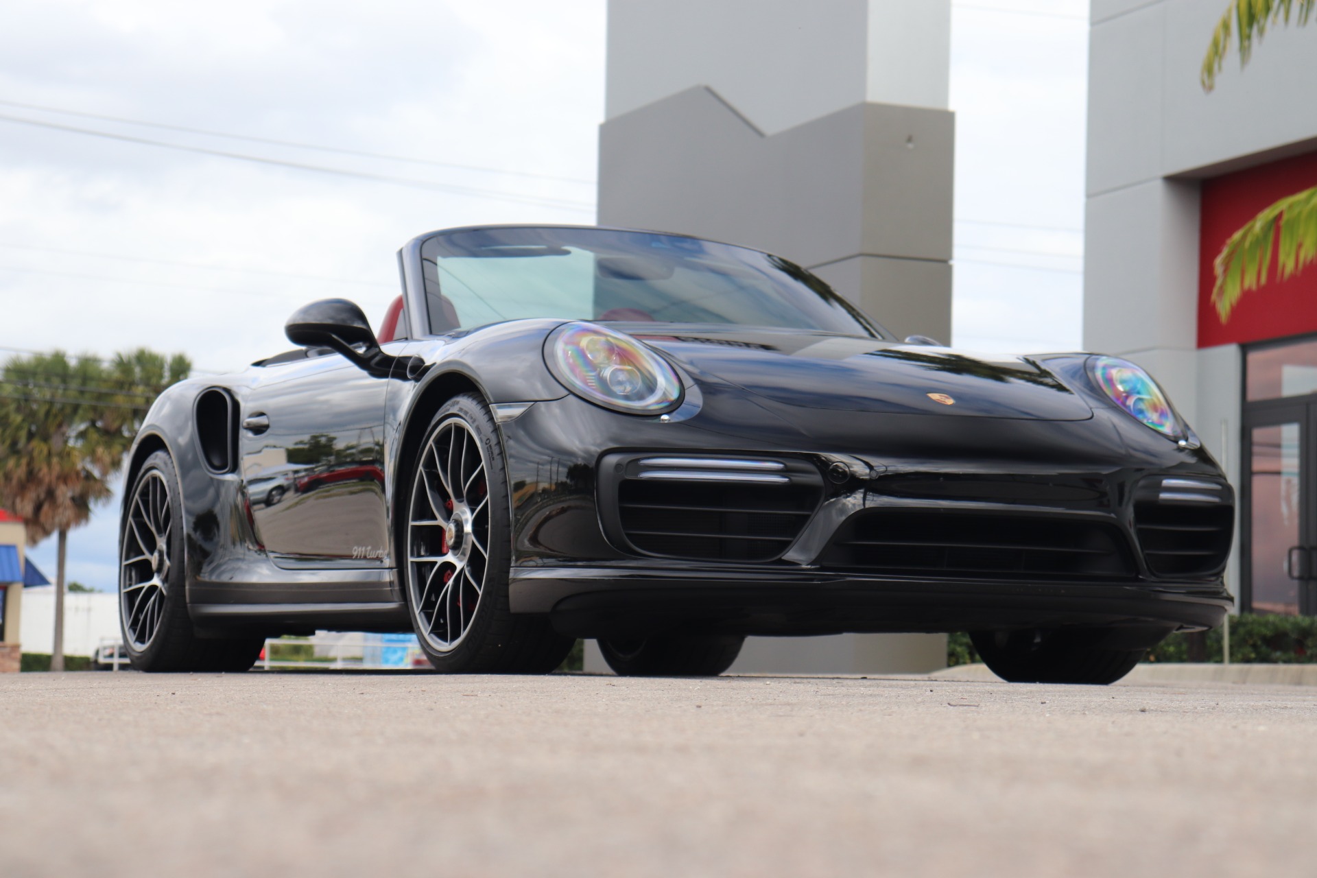 Used-2018-Porsche-911-Turbo