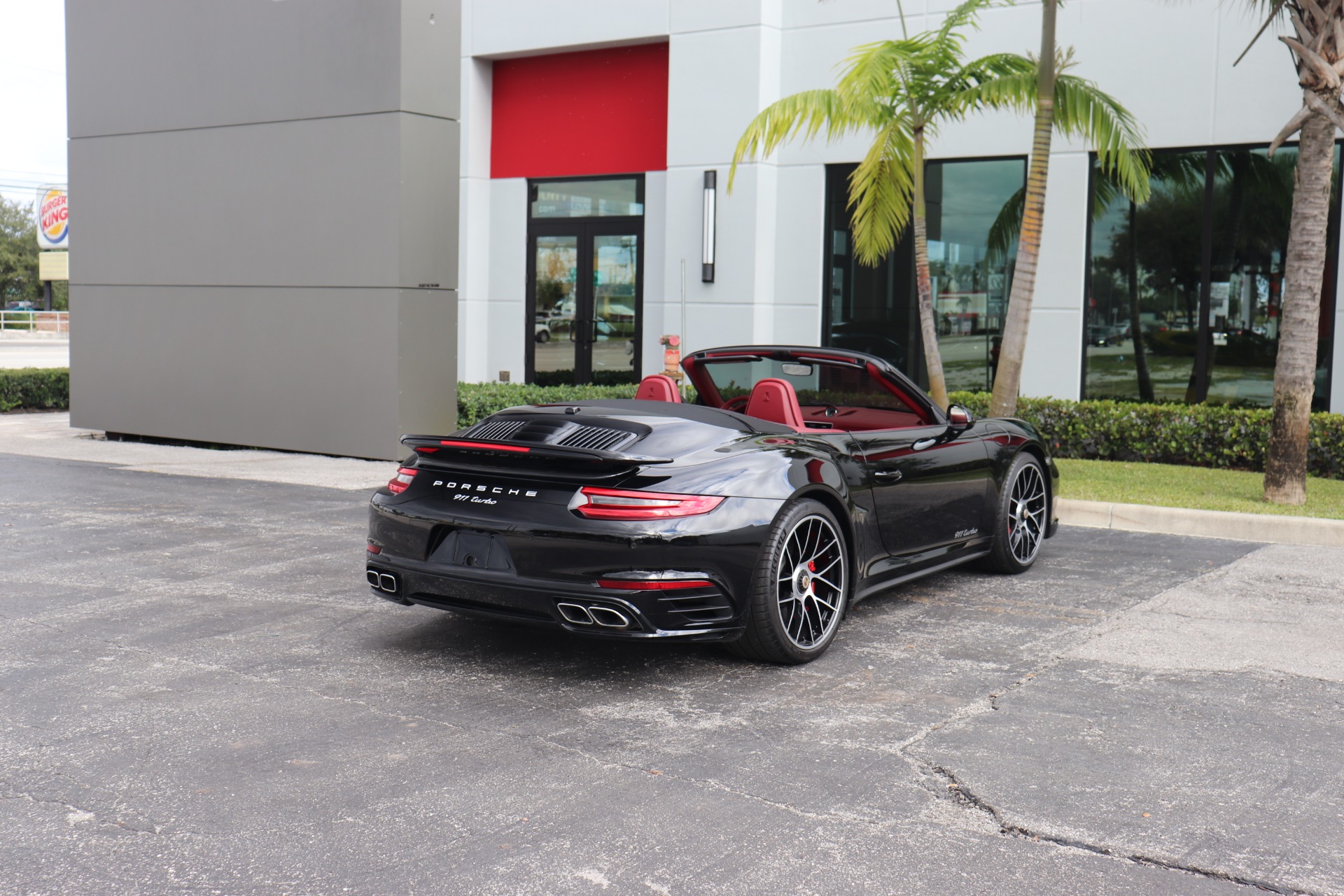 Used-2018-Porsche-911-Turbo