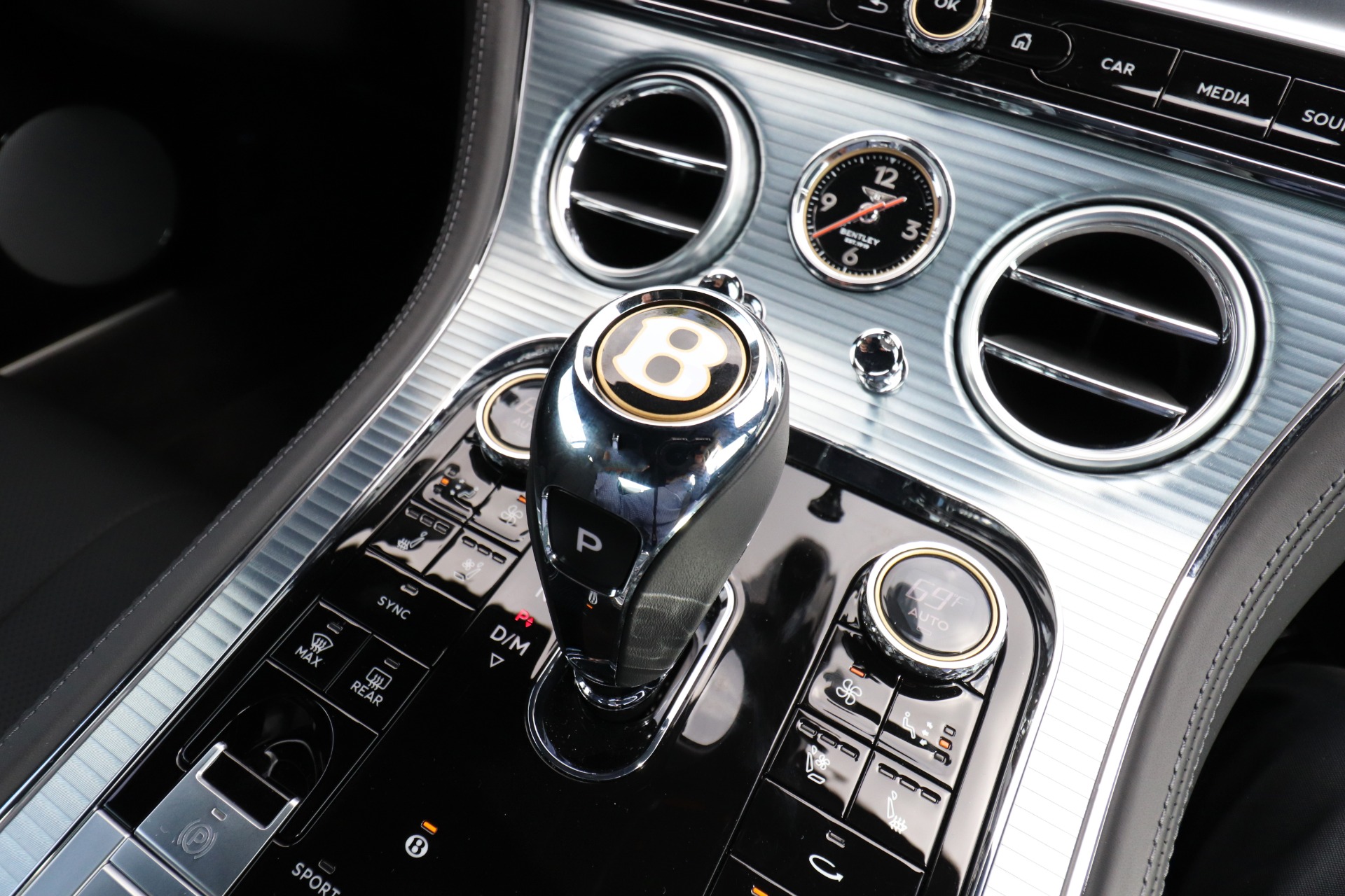 Used-2020-Bentley-Continental-GT-V8