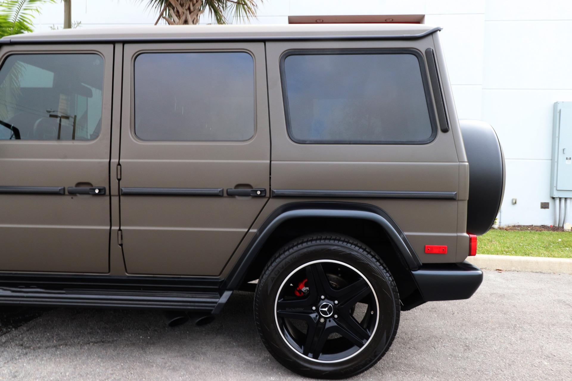 Used-2017-Mercedes-Benz-G-Class-AMG-G-63