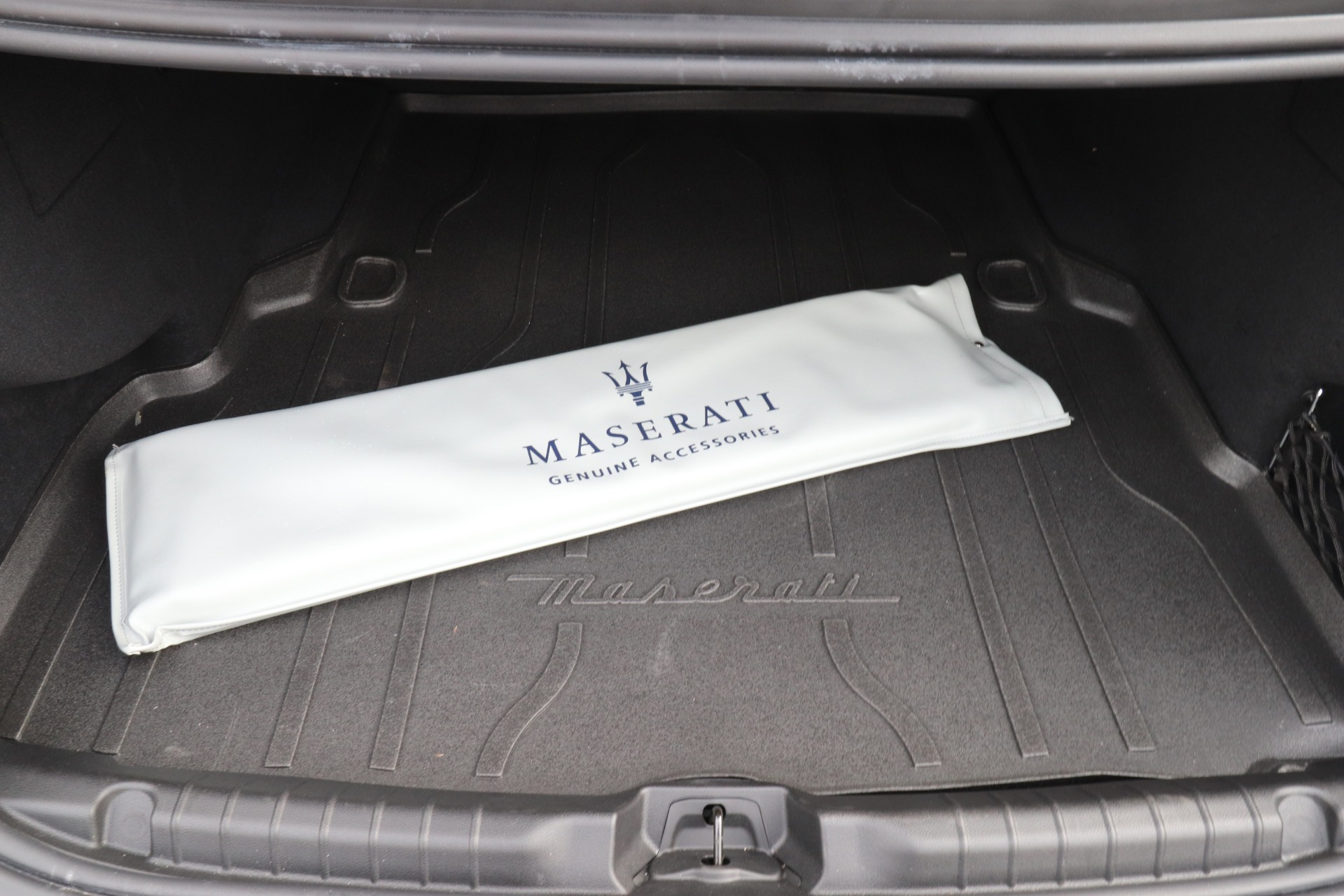 Used-2020-Maserati-Ghibli-S