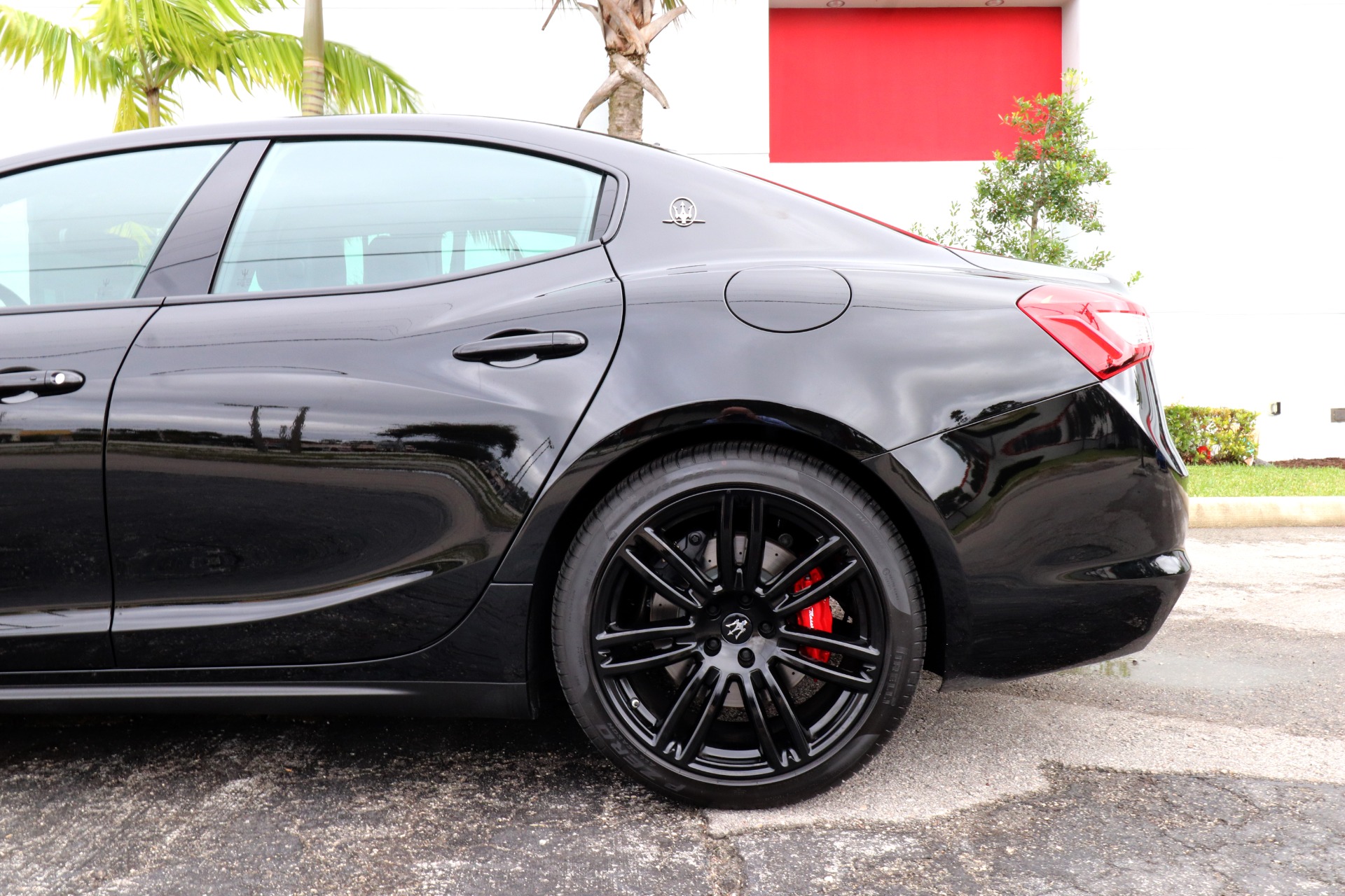 Used-2020-Maserati-Ghibli-S
