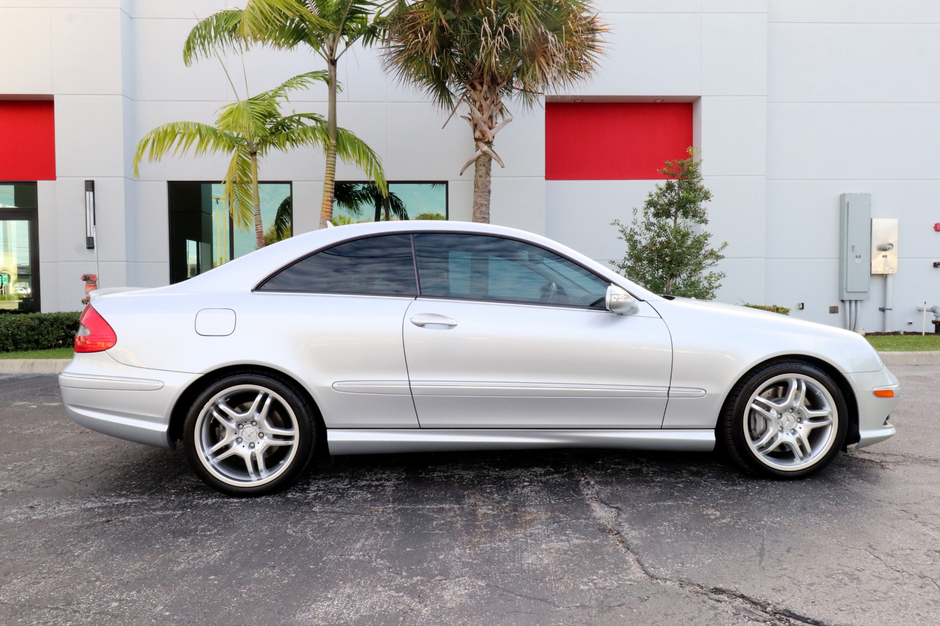 Used-2008-Mercedes-Benz-CLK-CLK-550