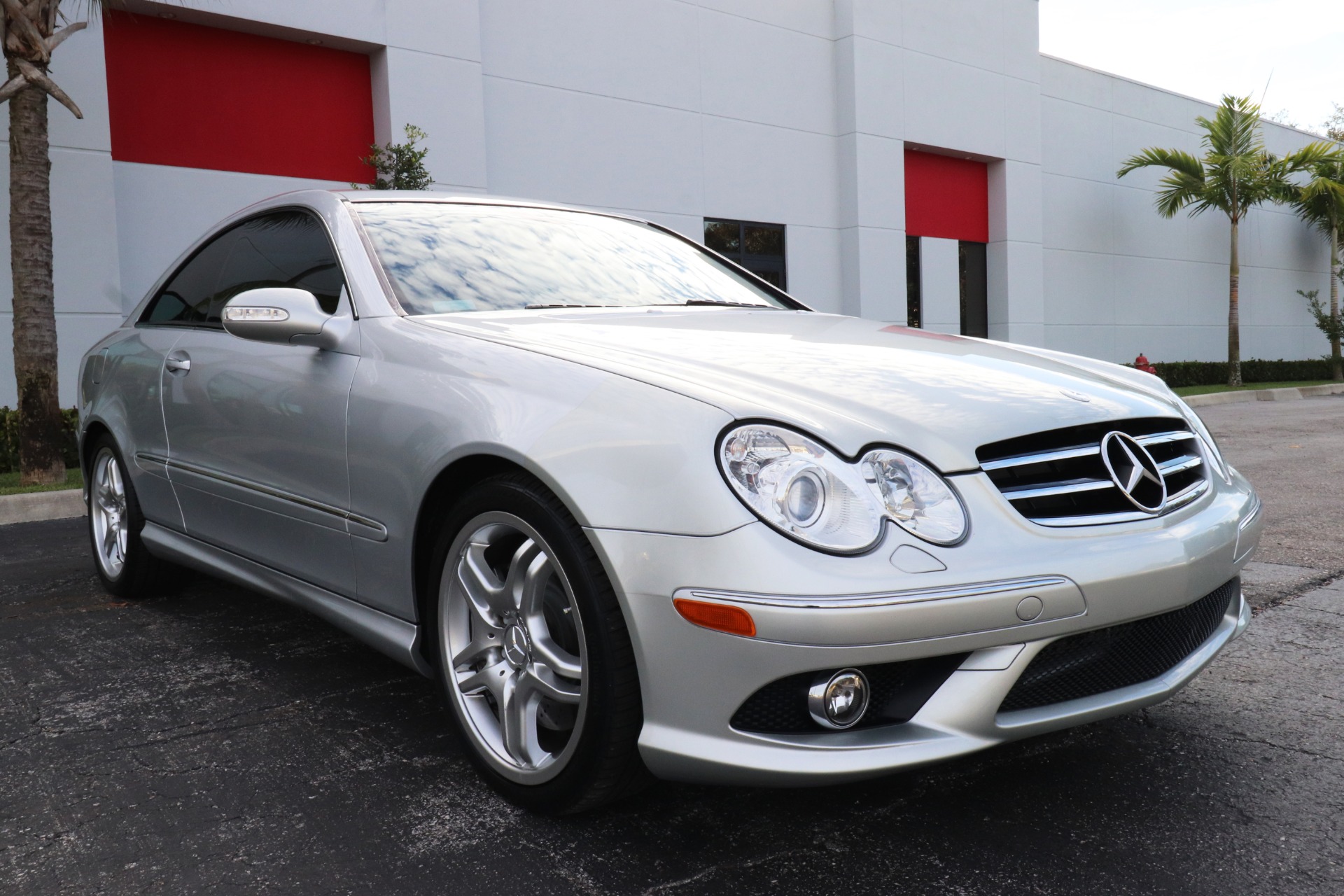 Used-2008-Mercedes-Benz-CLK-CLK-550