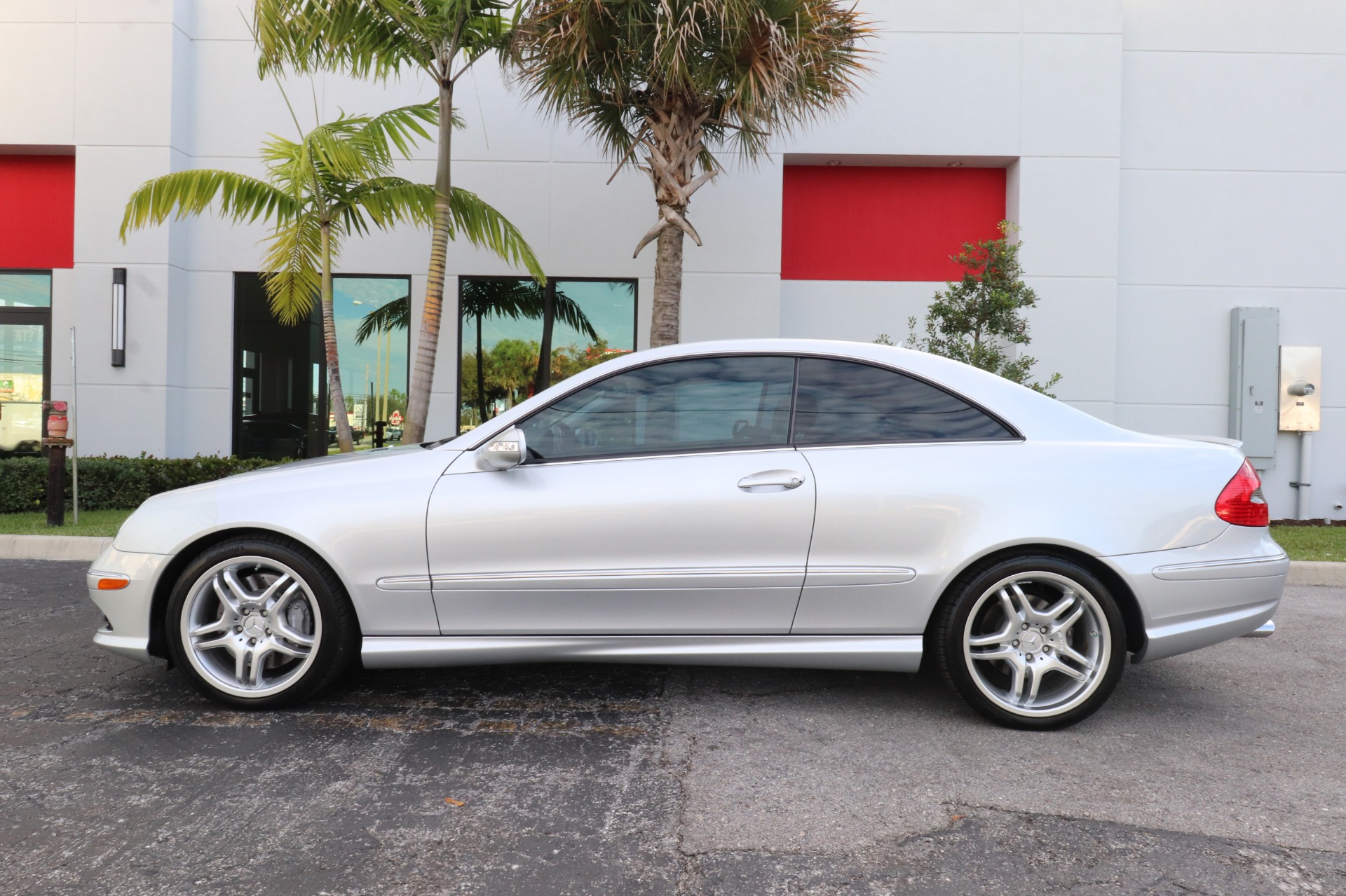 Used-2008-Mercedes-Benz-CLK-CLK-550