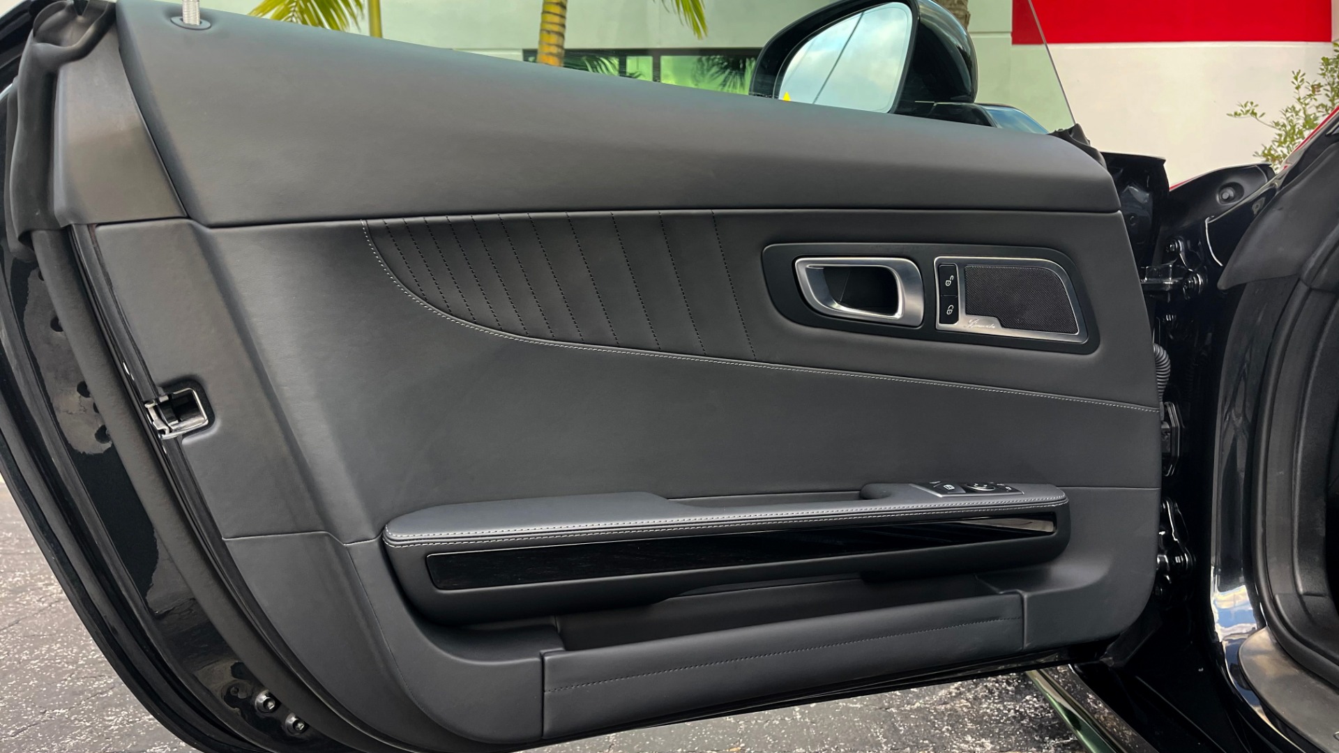 Used-2019-Mercedes-Benz-AMG-GT-C