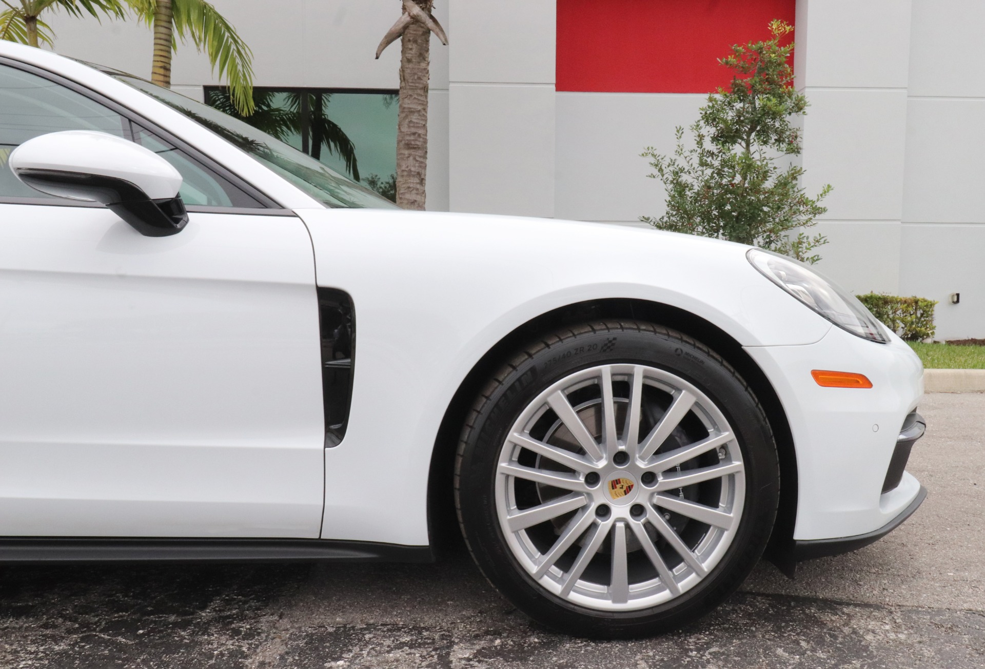 Used-2018-Porsche-Panamera