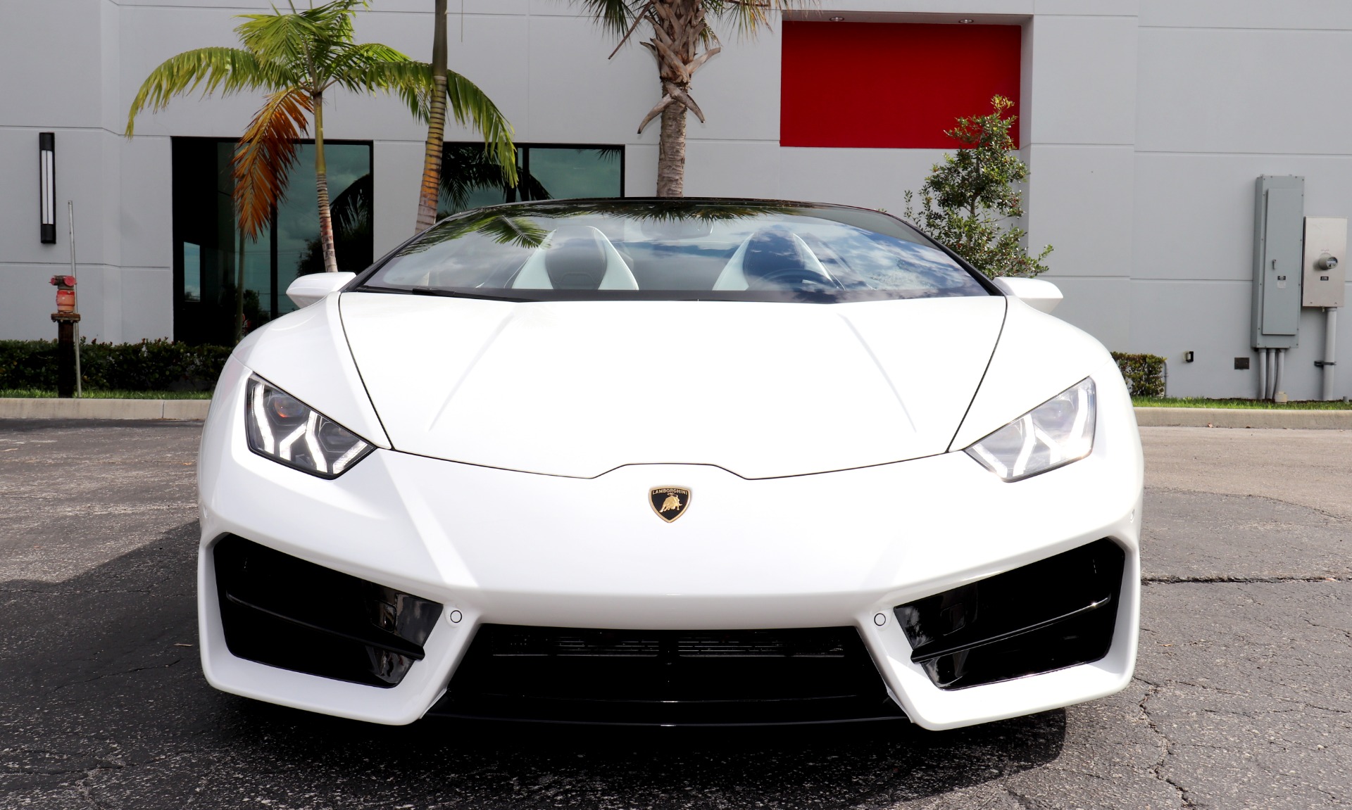 Used-2018-Lamborghini-Huracan-LP-580-2-Spyder