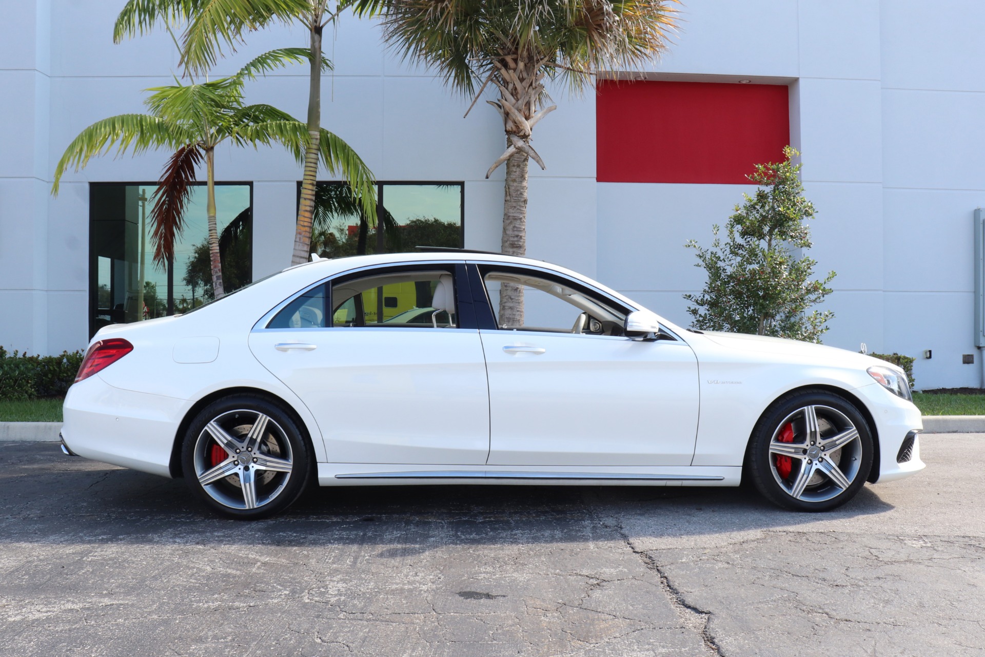 Used-2017-Mercedes-Benz-S-Class-AMG-S-63