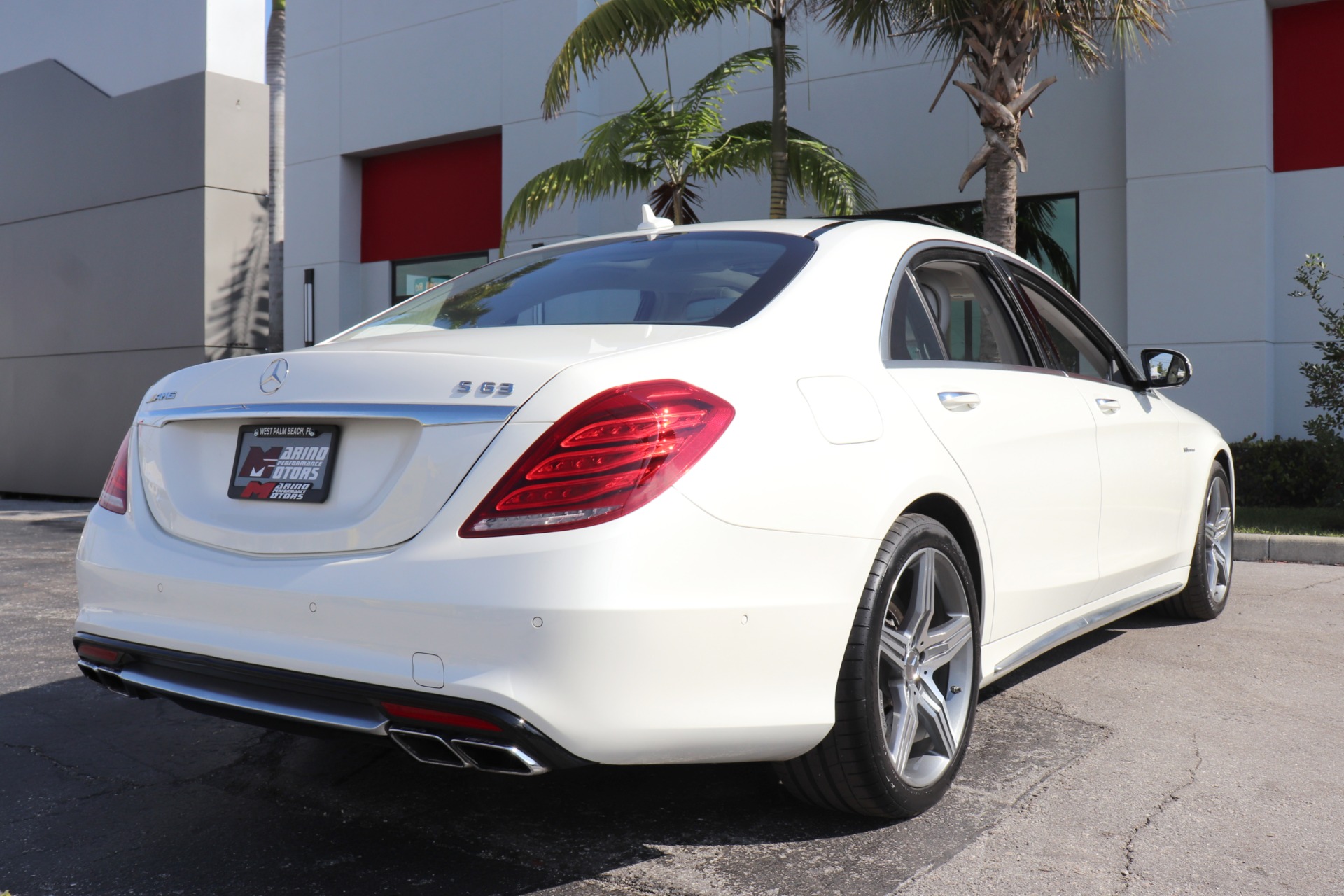 Used-2017-Mercedes-Benz-S-Class-AMG-S-63