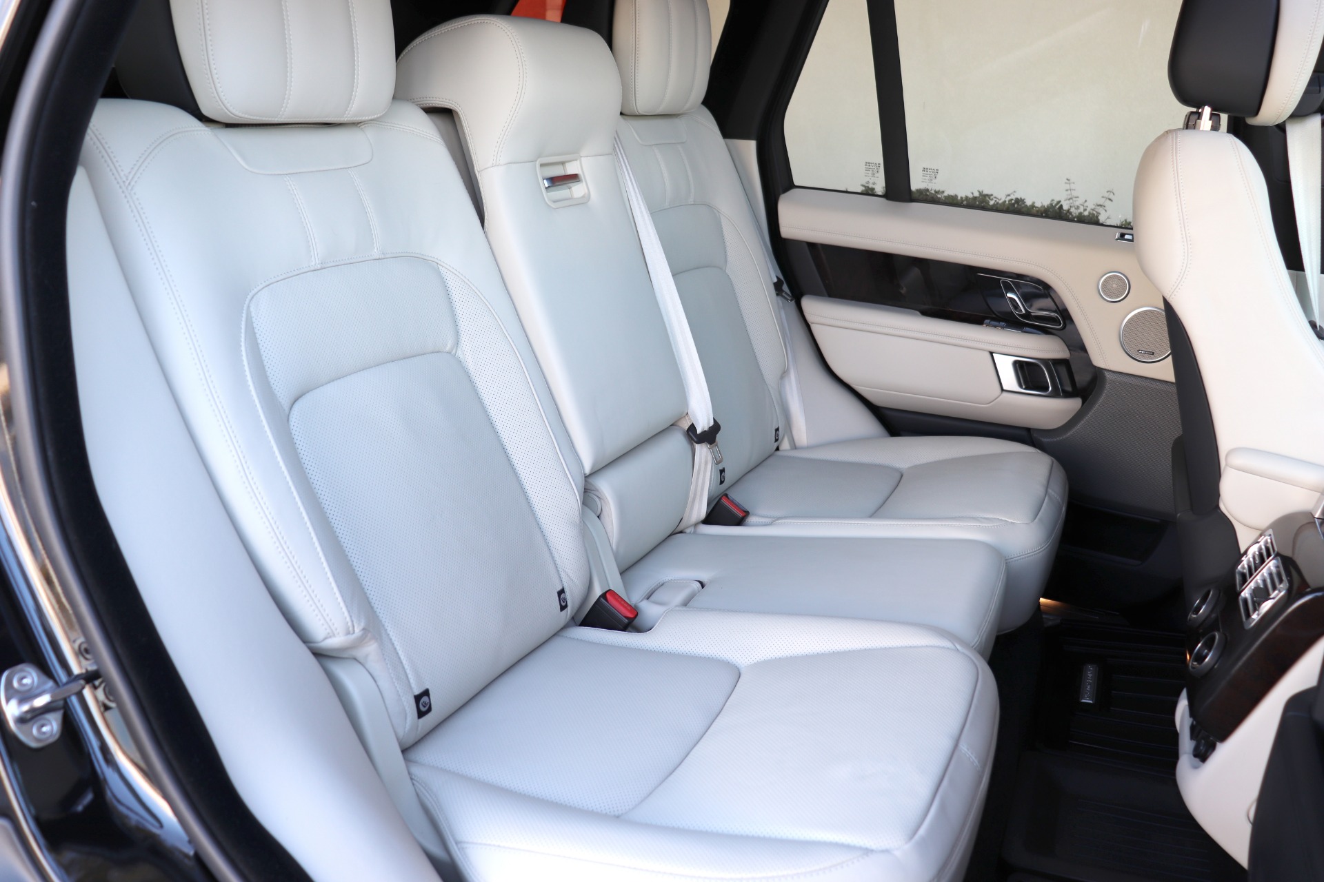 Used-2019-Land-Rover-Range-Rover-Supercharged