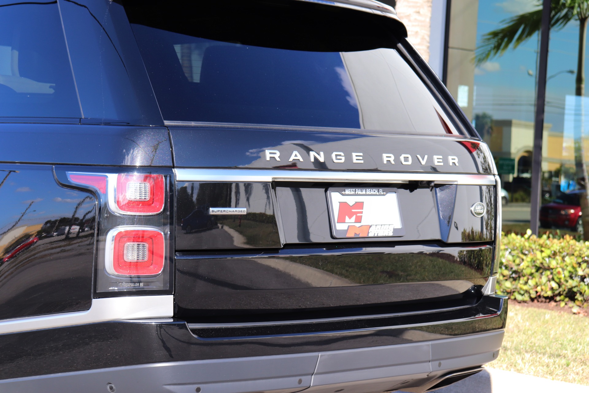 Used-2019-Land-Rover-Range-Rover-Supercharged