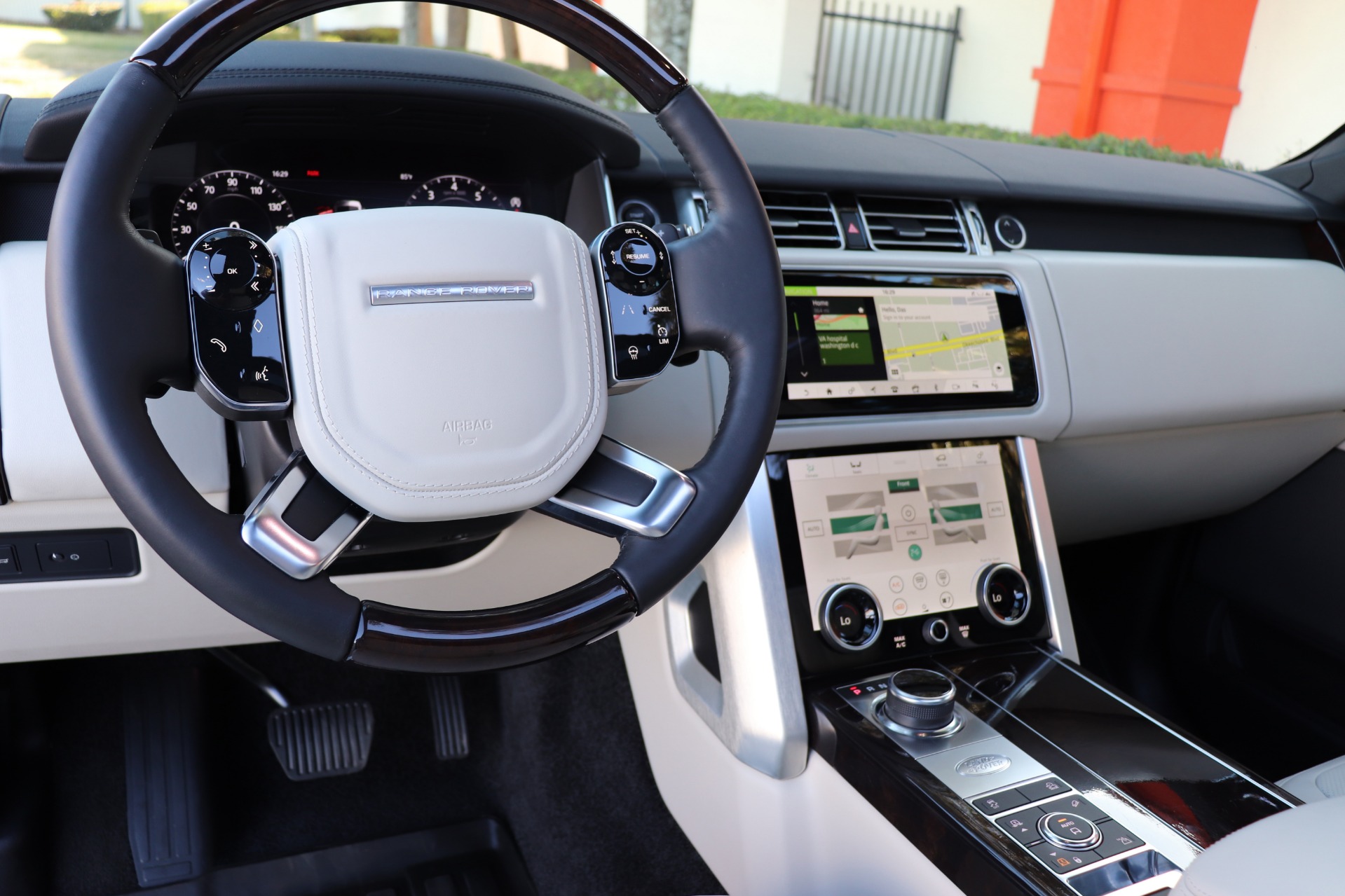 Used-2019-Land-Rover-Range-Rover-Supercharged