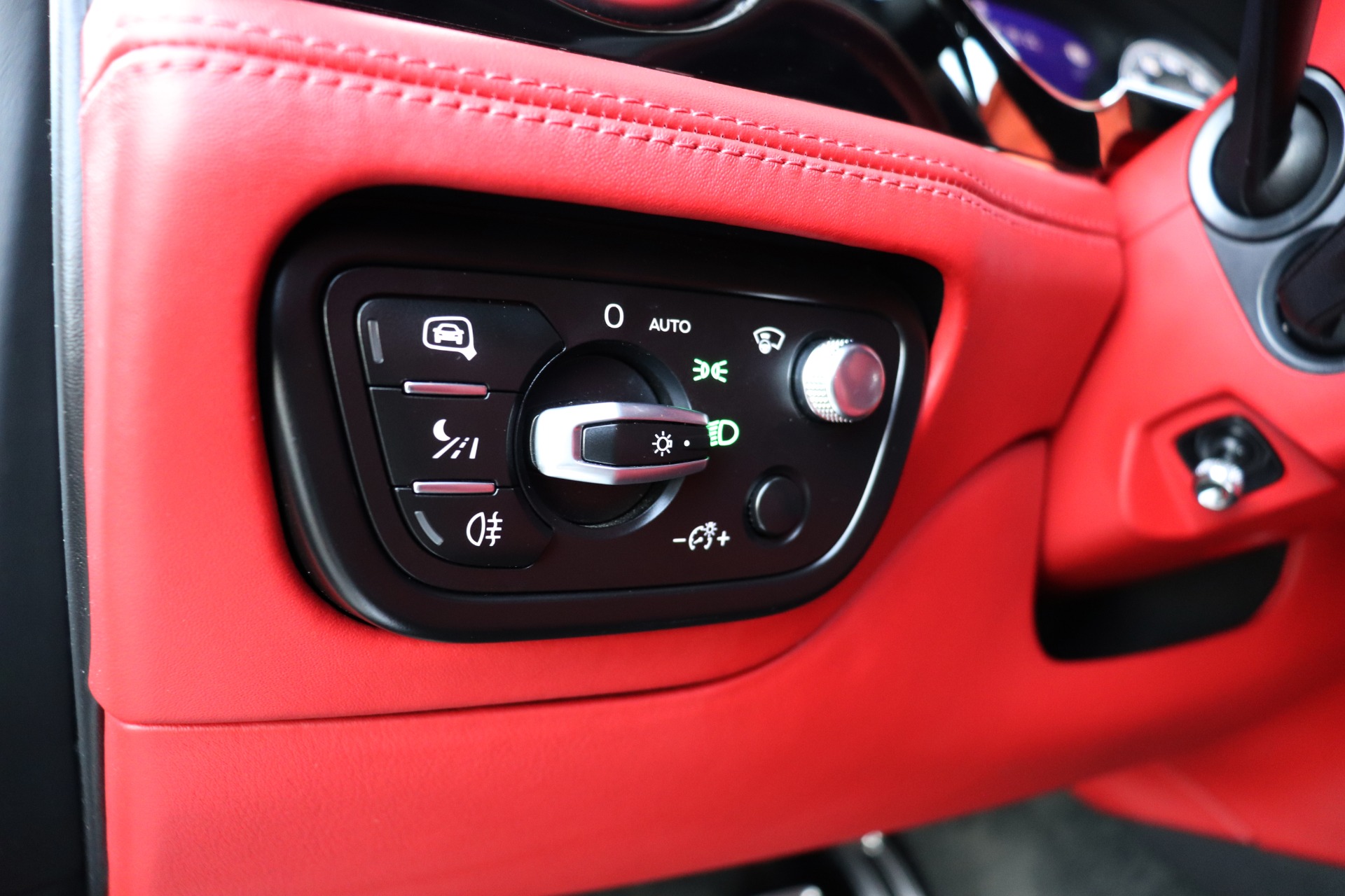 Used-2017-Bentley-Bentayga-W12