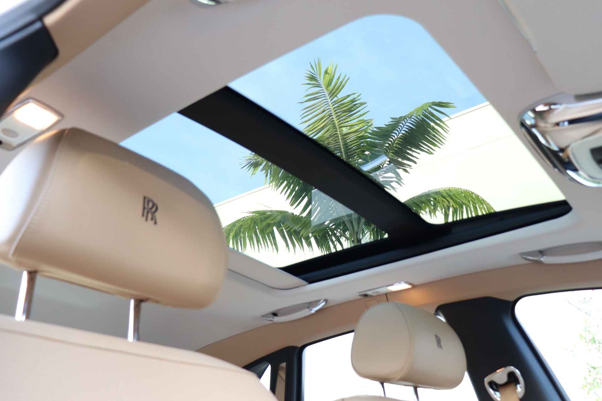 Used-2011-Rolls-Royce-Ghost