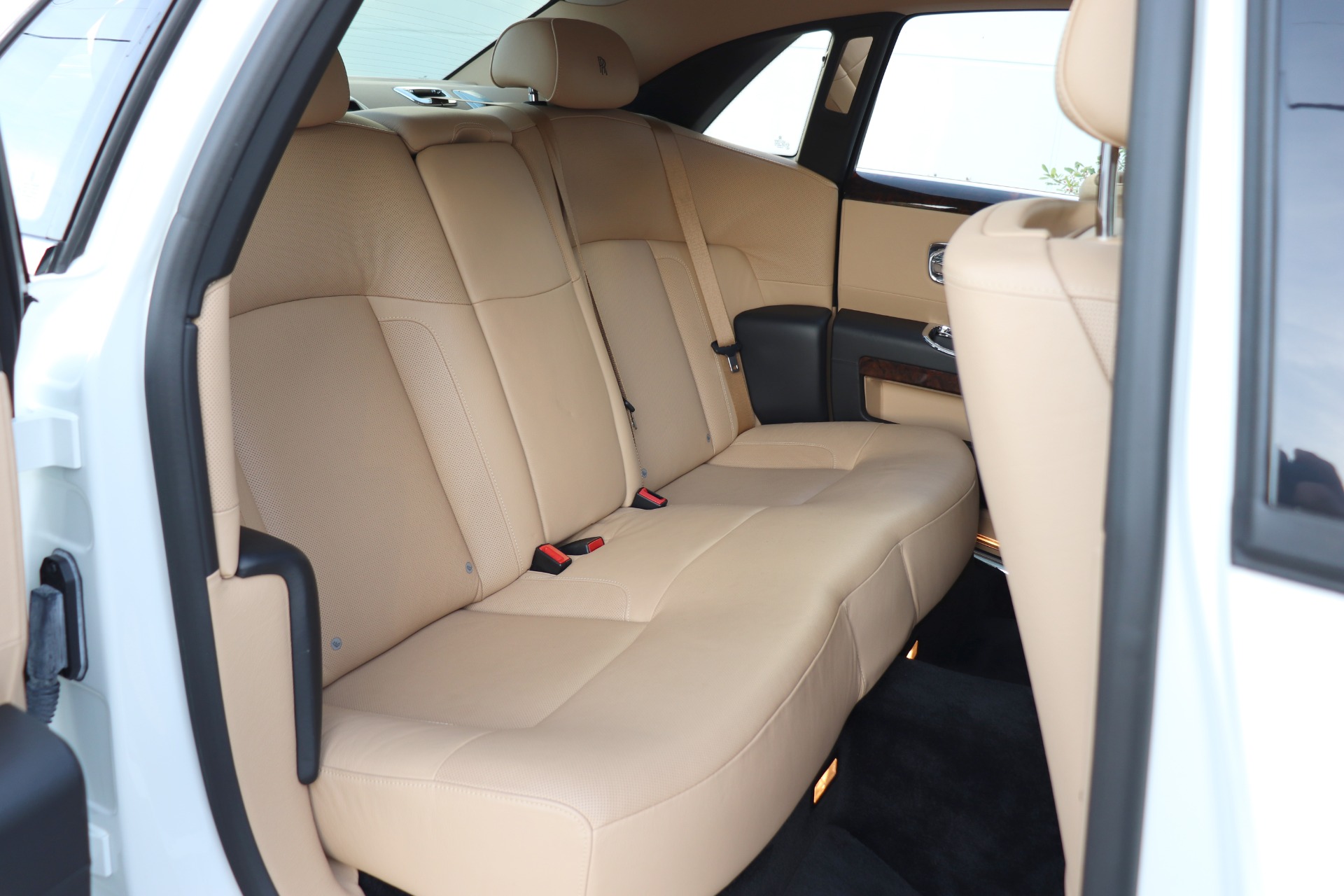 Used-2011-Rolls-Royce-Ghost