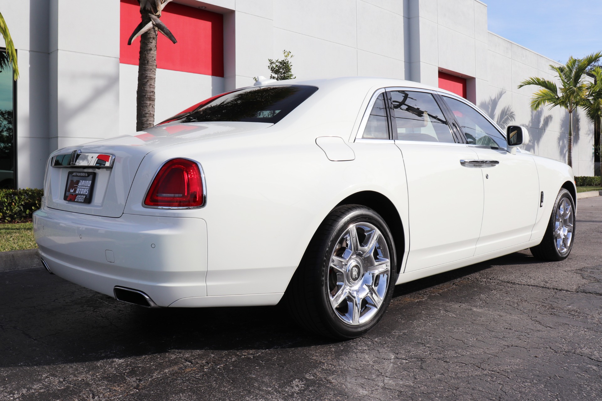 Used-2011-Rolls-Royce-Ghost