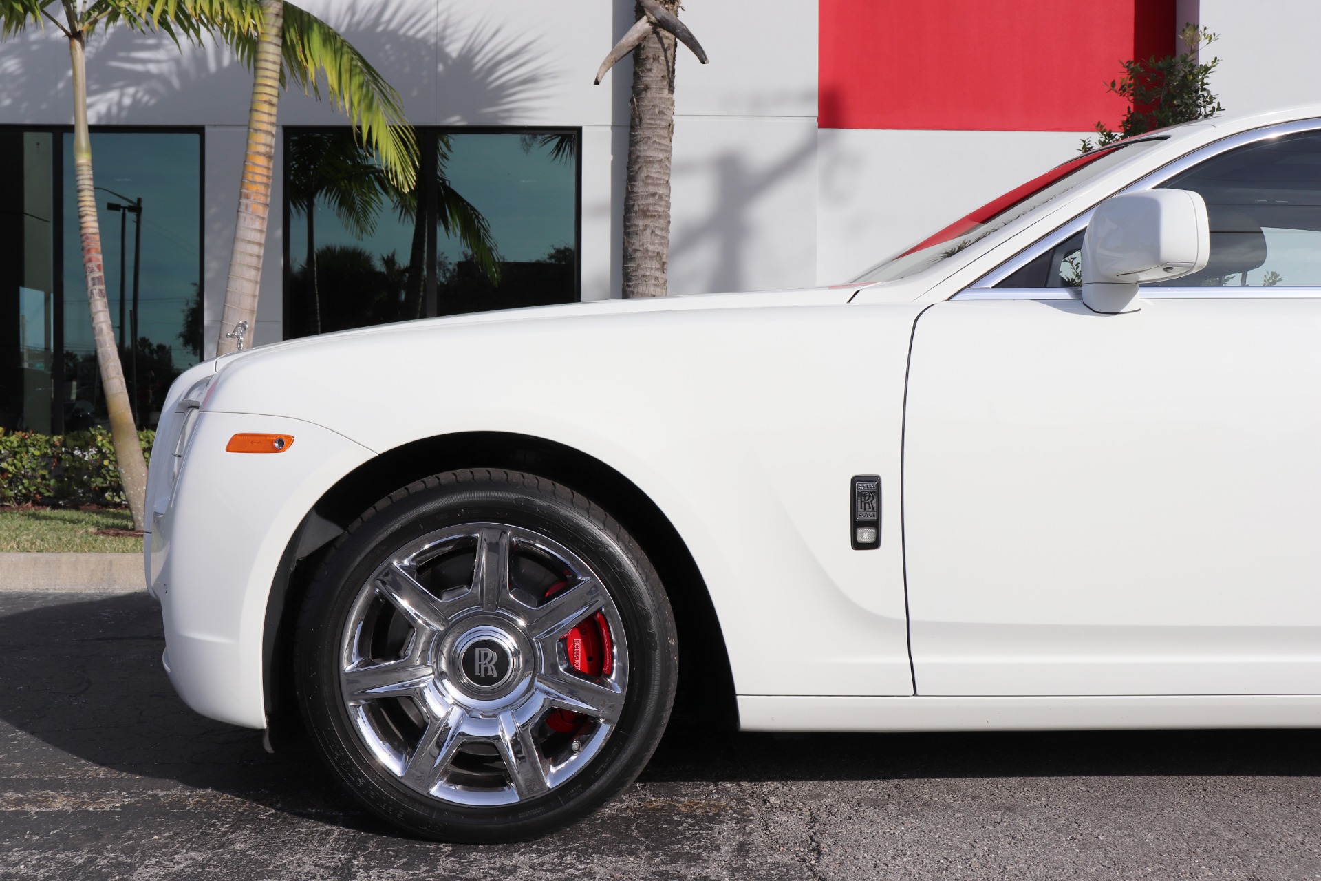 Used-2011-Rolls-Royce-Ghost