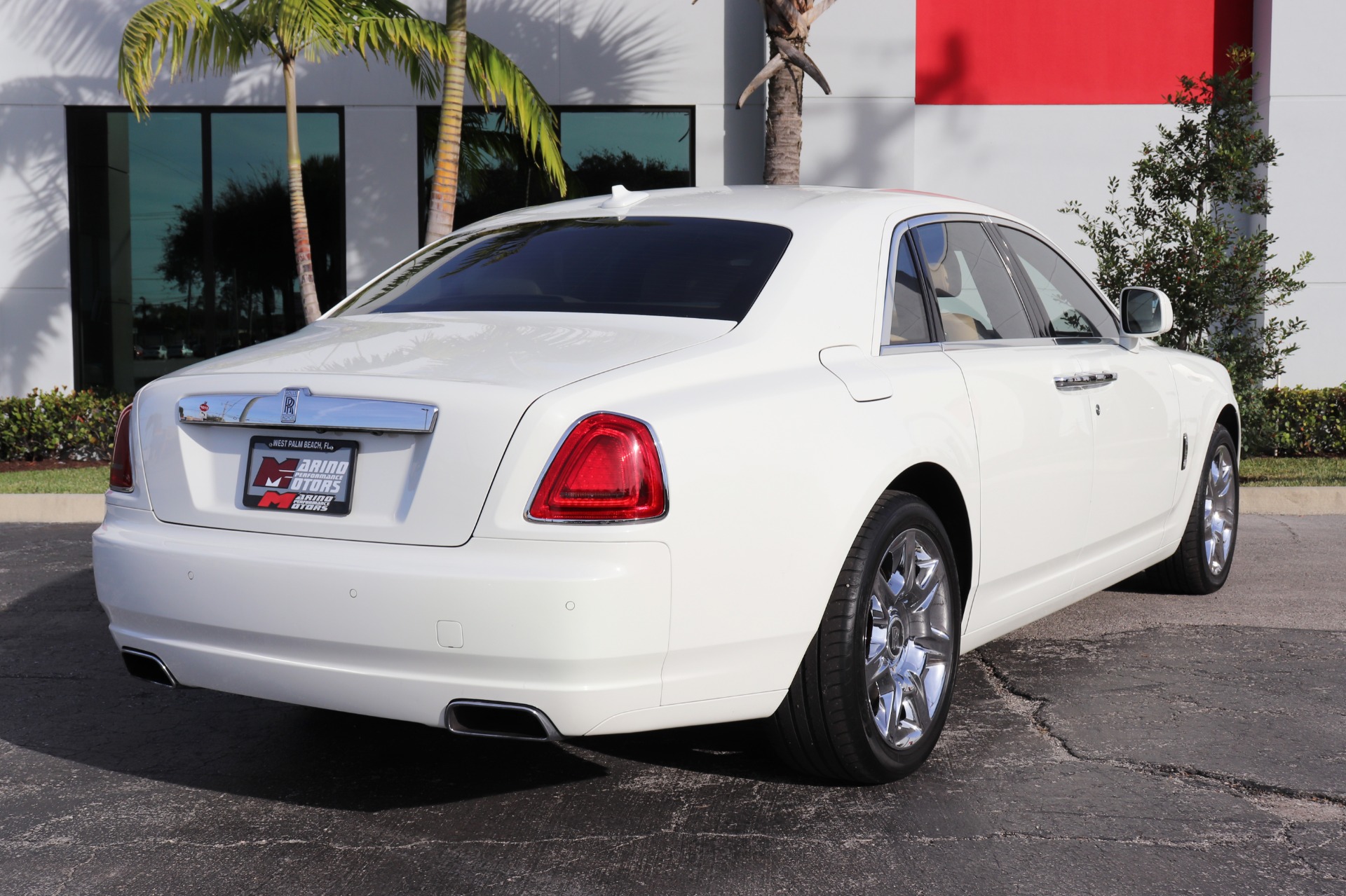 Used-2011-Rolls-Royce-Ghost