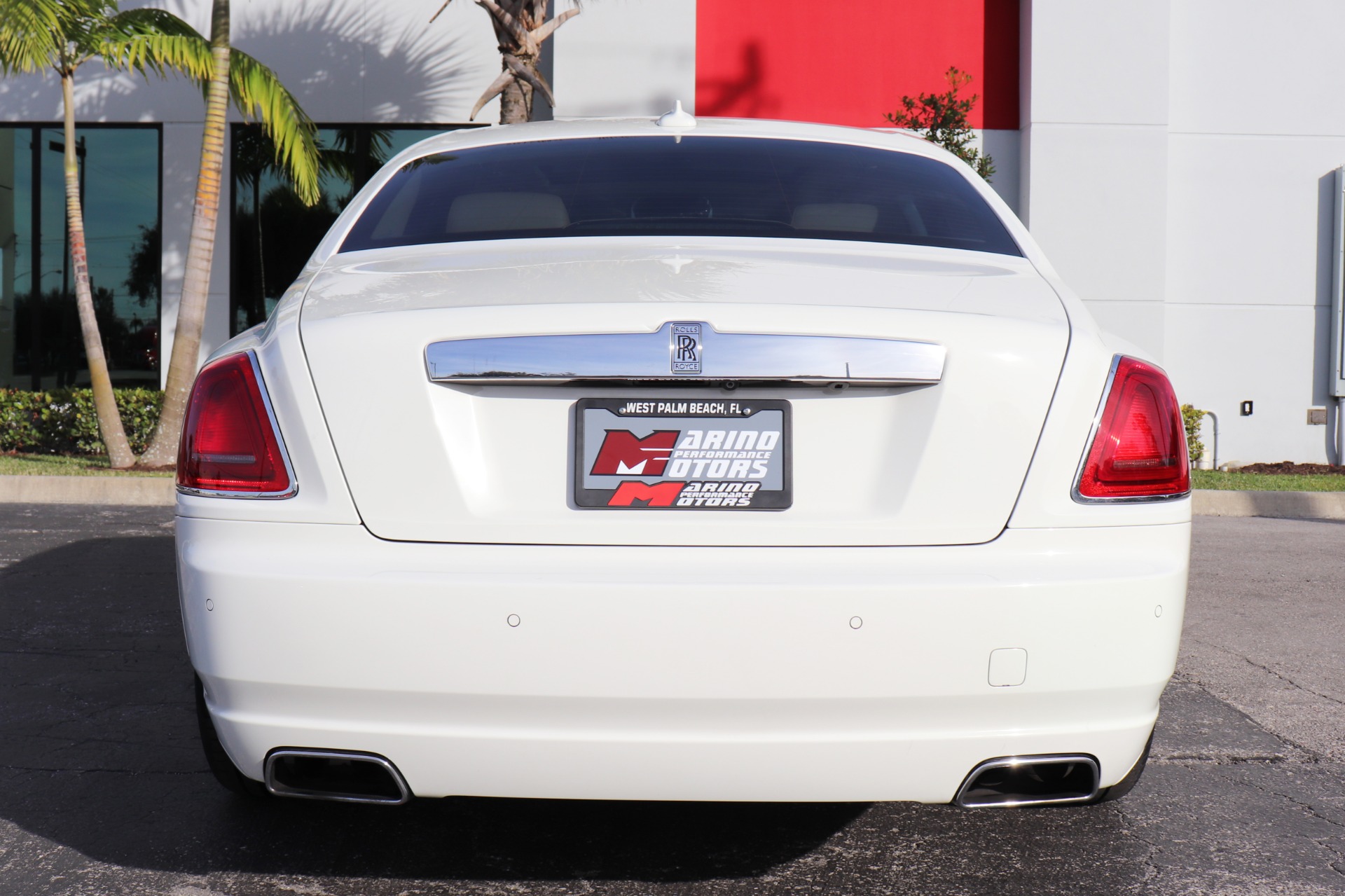 Used-2011-Rolls-Royce-Ghost