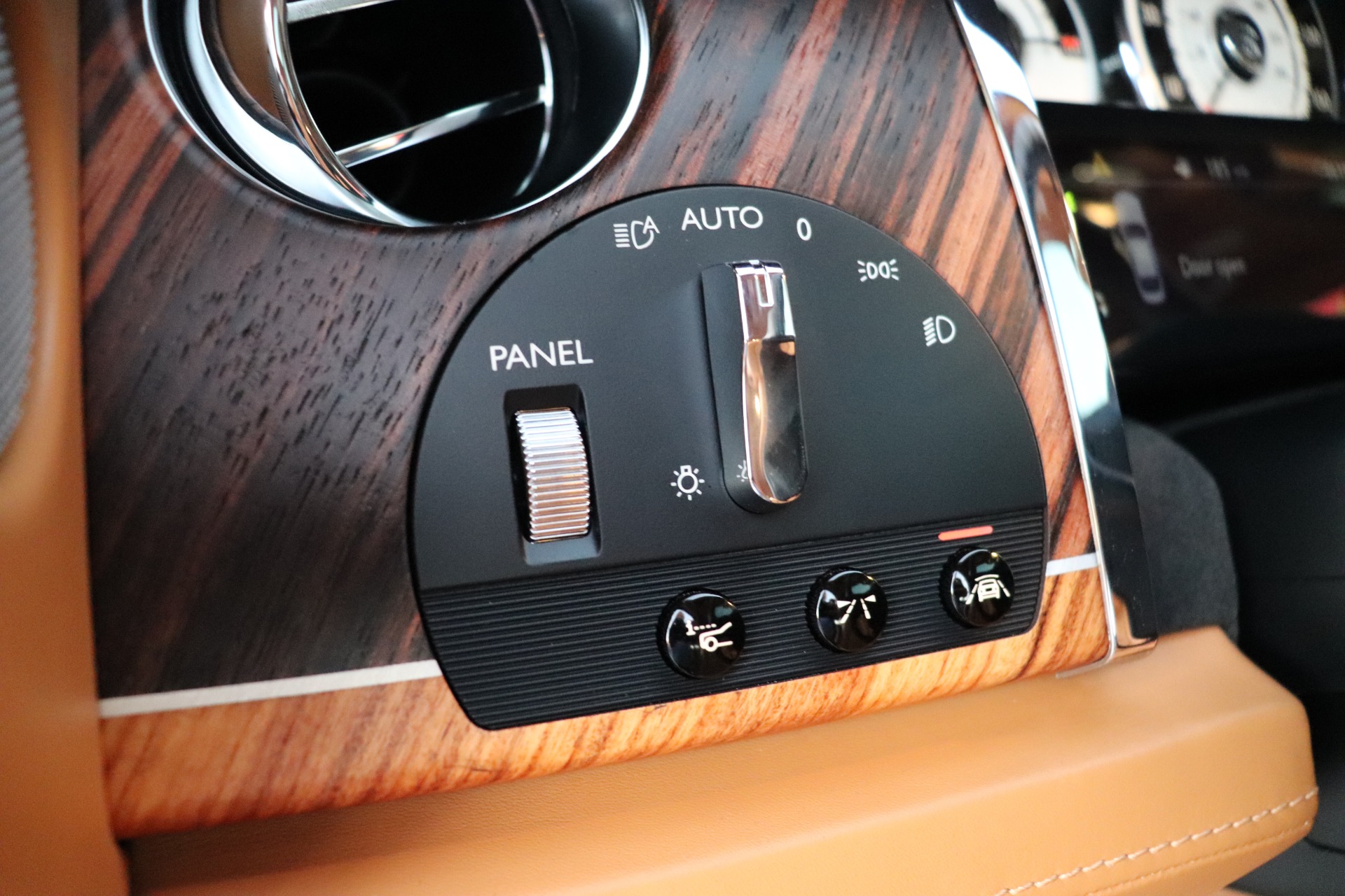 Used-2015-Rolls-Royce-Wraith