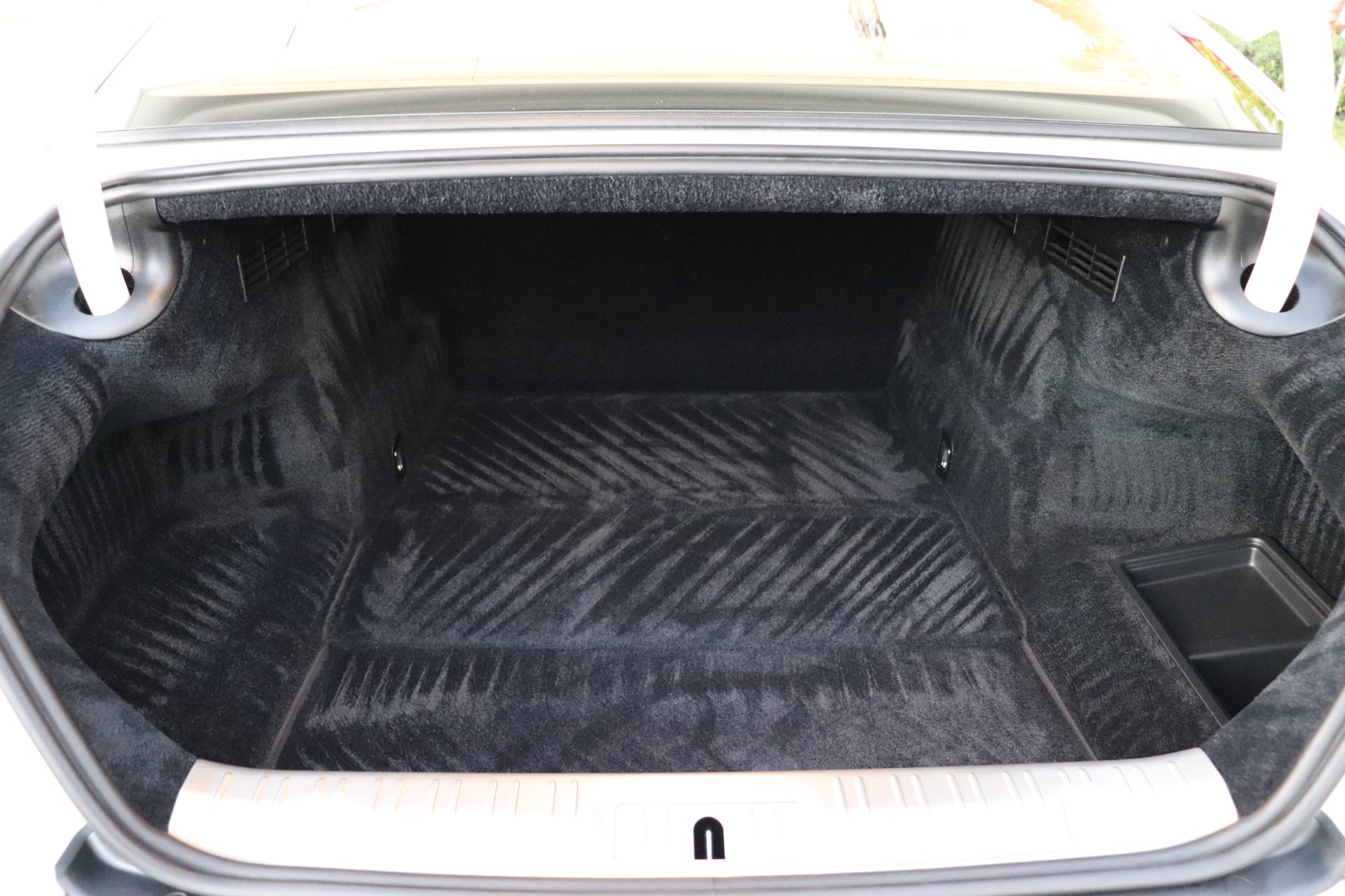 Used-2015-Rolls-Royce-Wraith