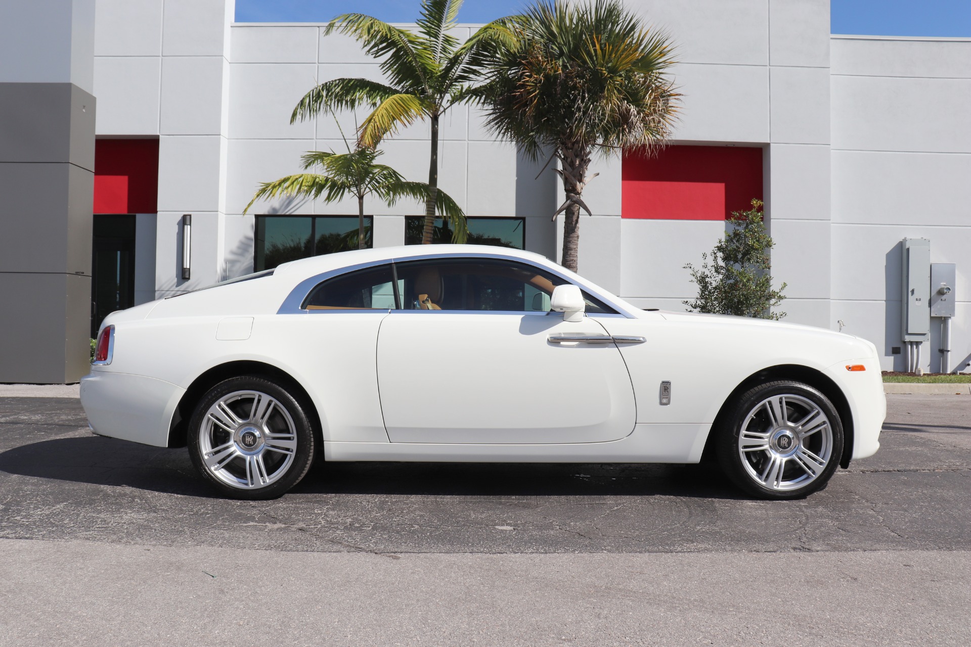Used-2015-Rolls-Royce-Wraith