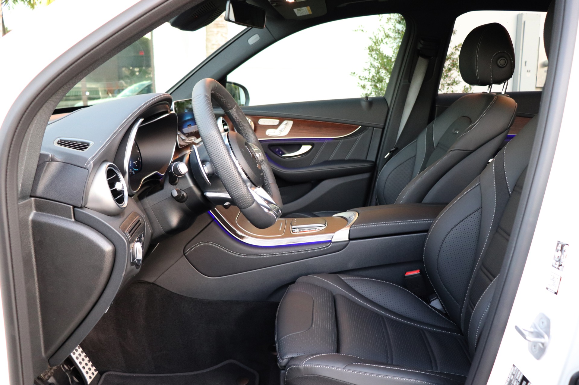Used-2020-Mercedes-Benz-GLC-AMG-GLC-63