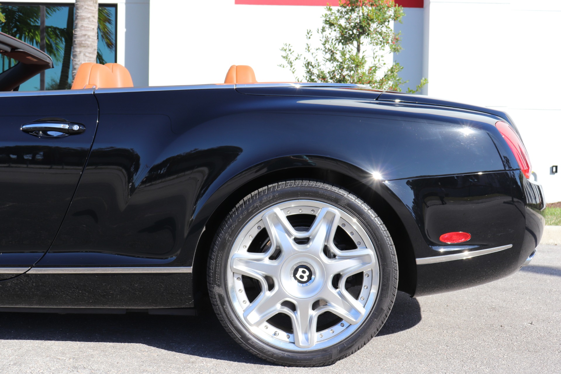 Used-2011-Bentley-Continental-GT