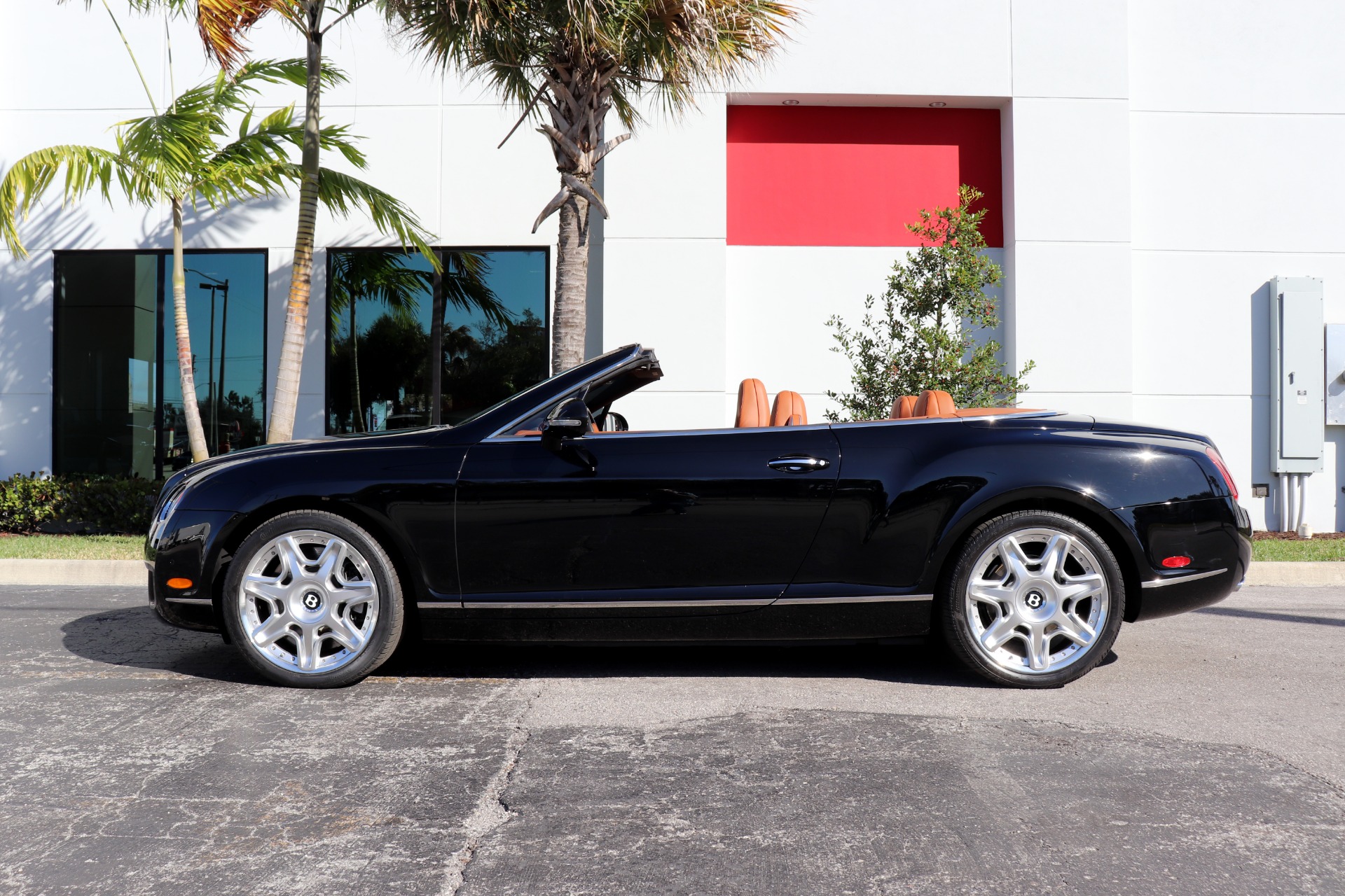 Used-2011-Bentley-Continental-GT