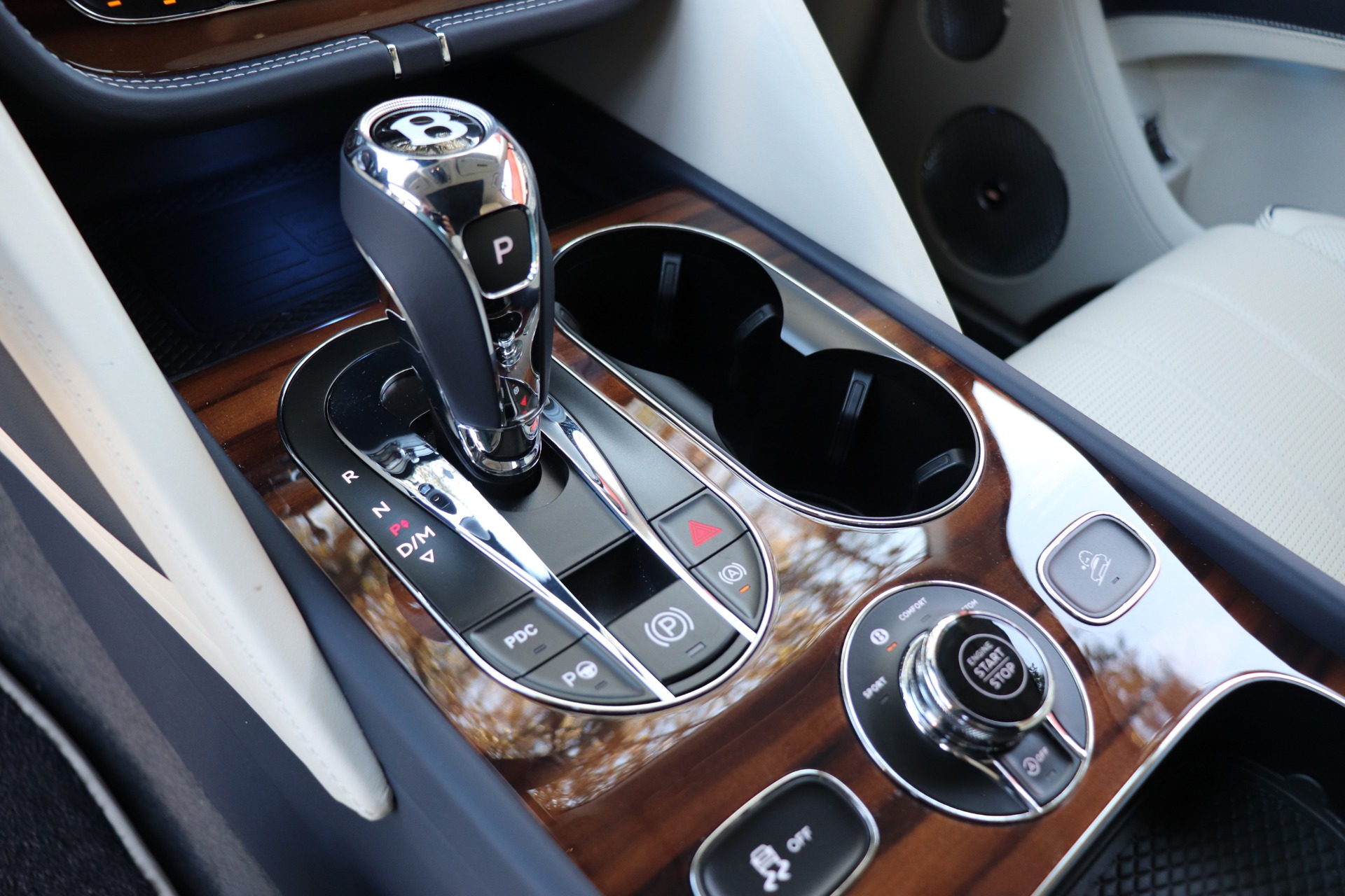 Used-2021-Bentley-Bentayga-V8-First-Edition
