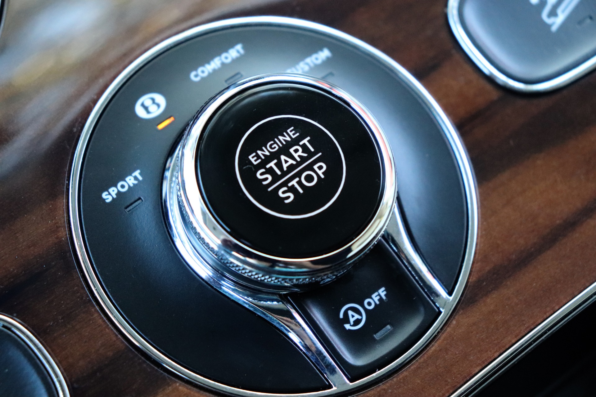 Used-2021-Bentley-Bentayga-V8-First-Edition