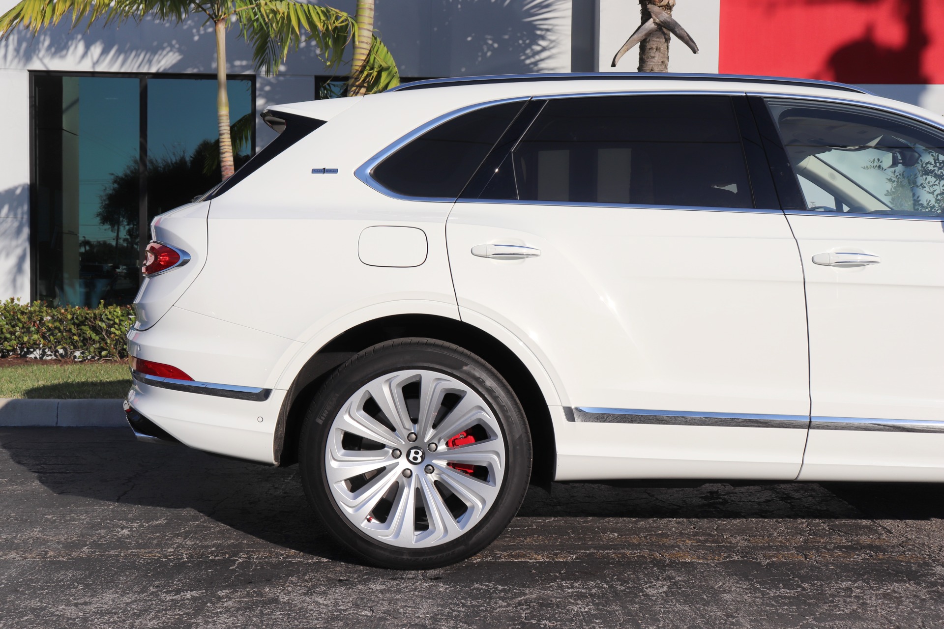 Used-2021-Bentley-Bentayga-V8-First-Edition