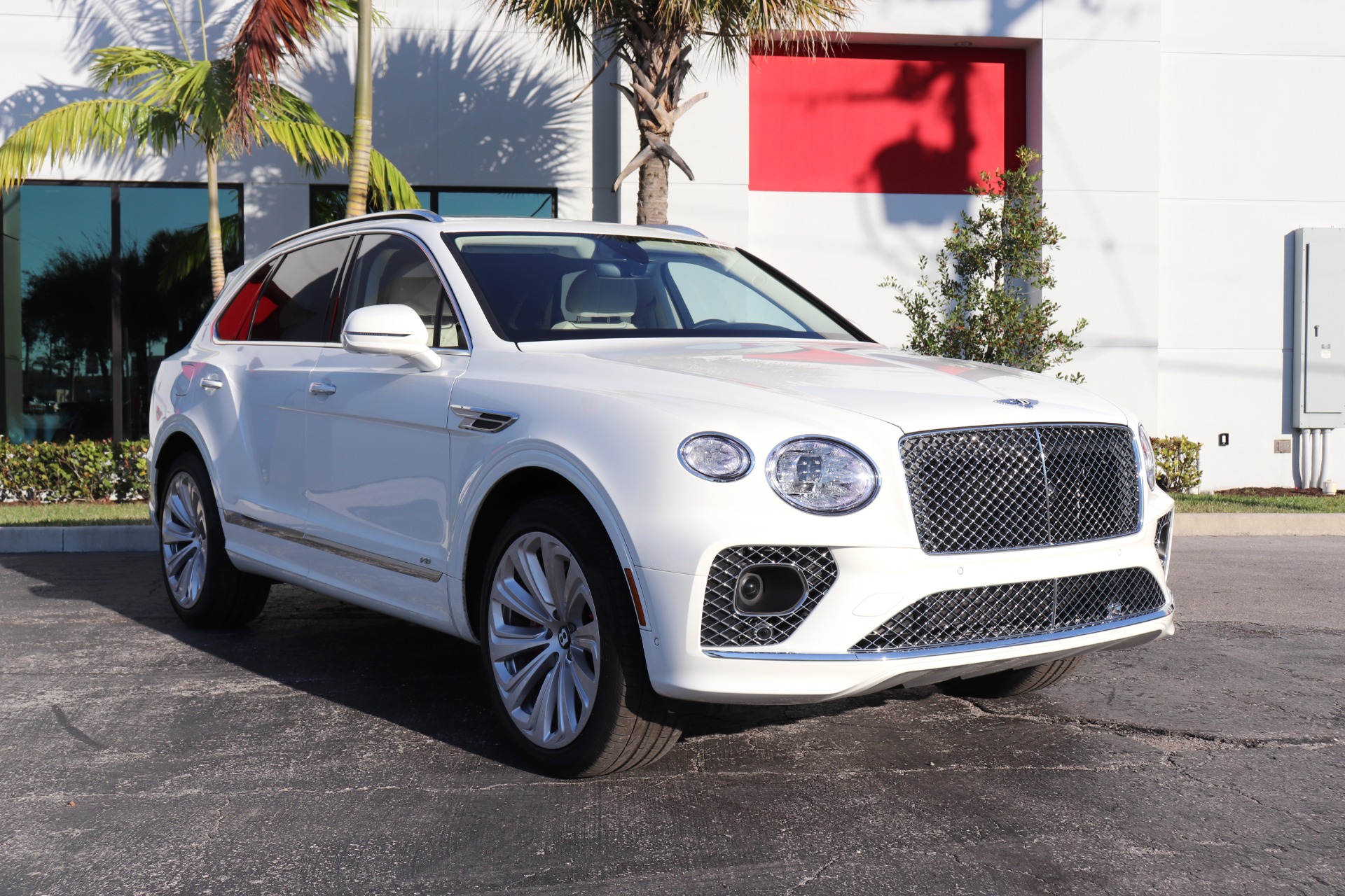 Used-2021-Bentley-Bentayga-V8-First-Edition