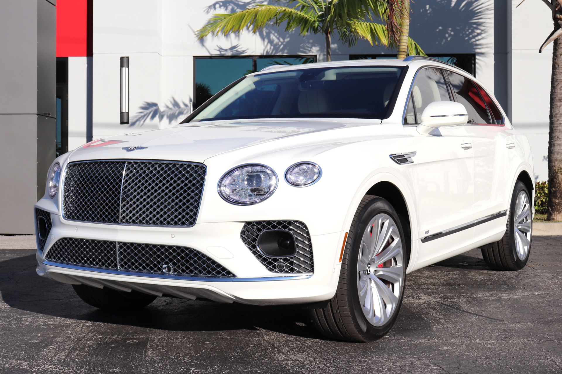 Used-2021-Bentley-Bentayga-V8-First-Edition