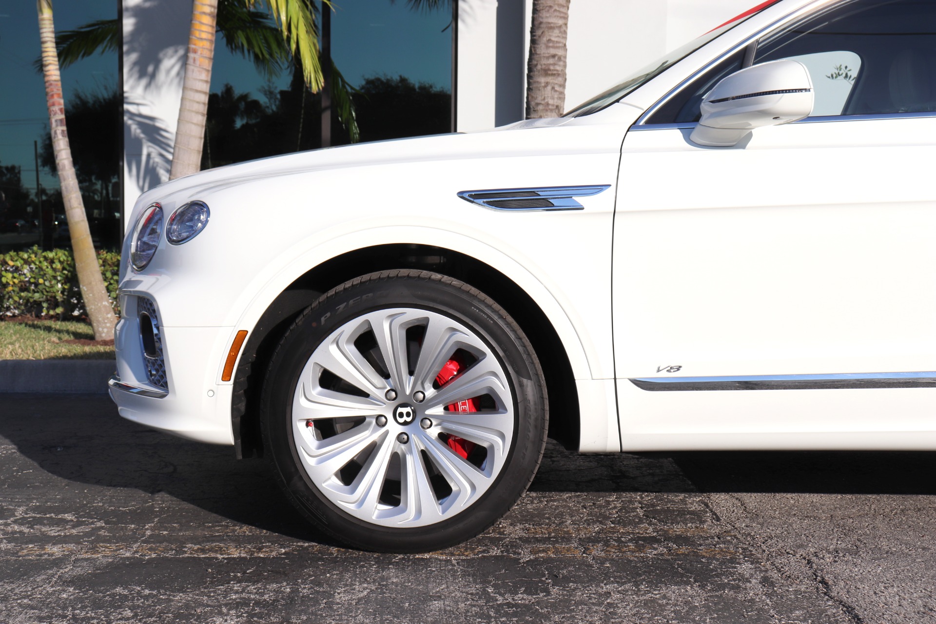 Used-2021-Bentley-Bentayga-V8-First-Edition